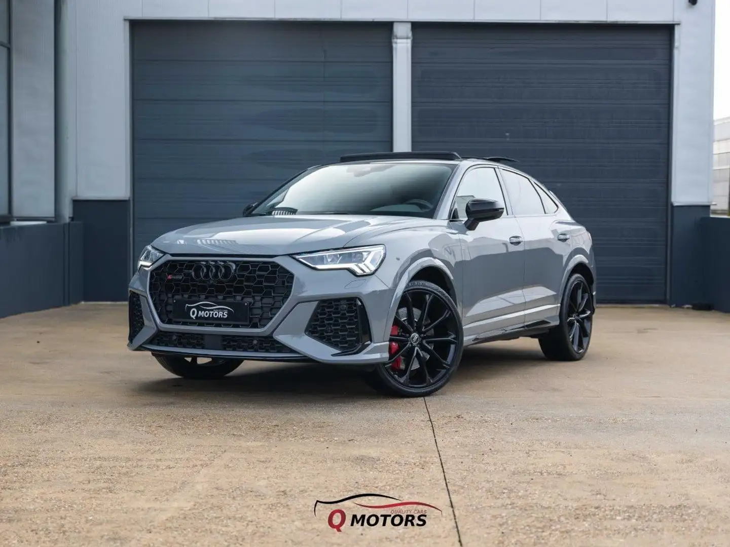 Audi RS Q3 Sportback-KEYLESS-360-PANO-1 OWNER-LED Grijs - 1
