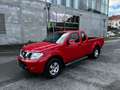 Nissan Navara 2.5 dCi 4x4 BELGIUM CAR PRIX MARCHAND OU EXPORT Rot - thumbnail 1