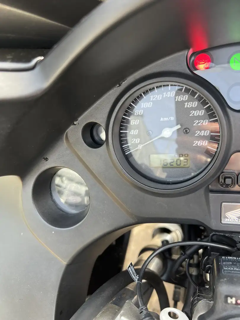 Honda CBF 1000 Sporttourer Negro - 2