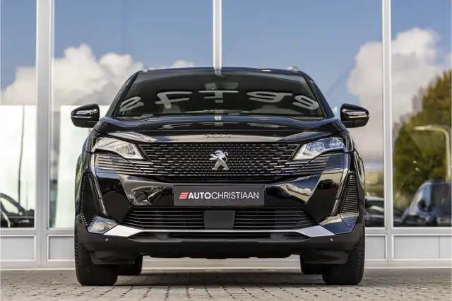 Peugeot 3008 view 3