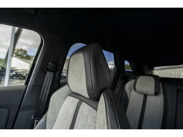 Peugeot 3008 view 12