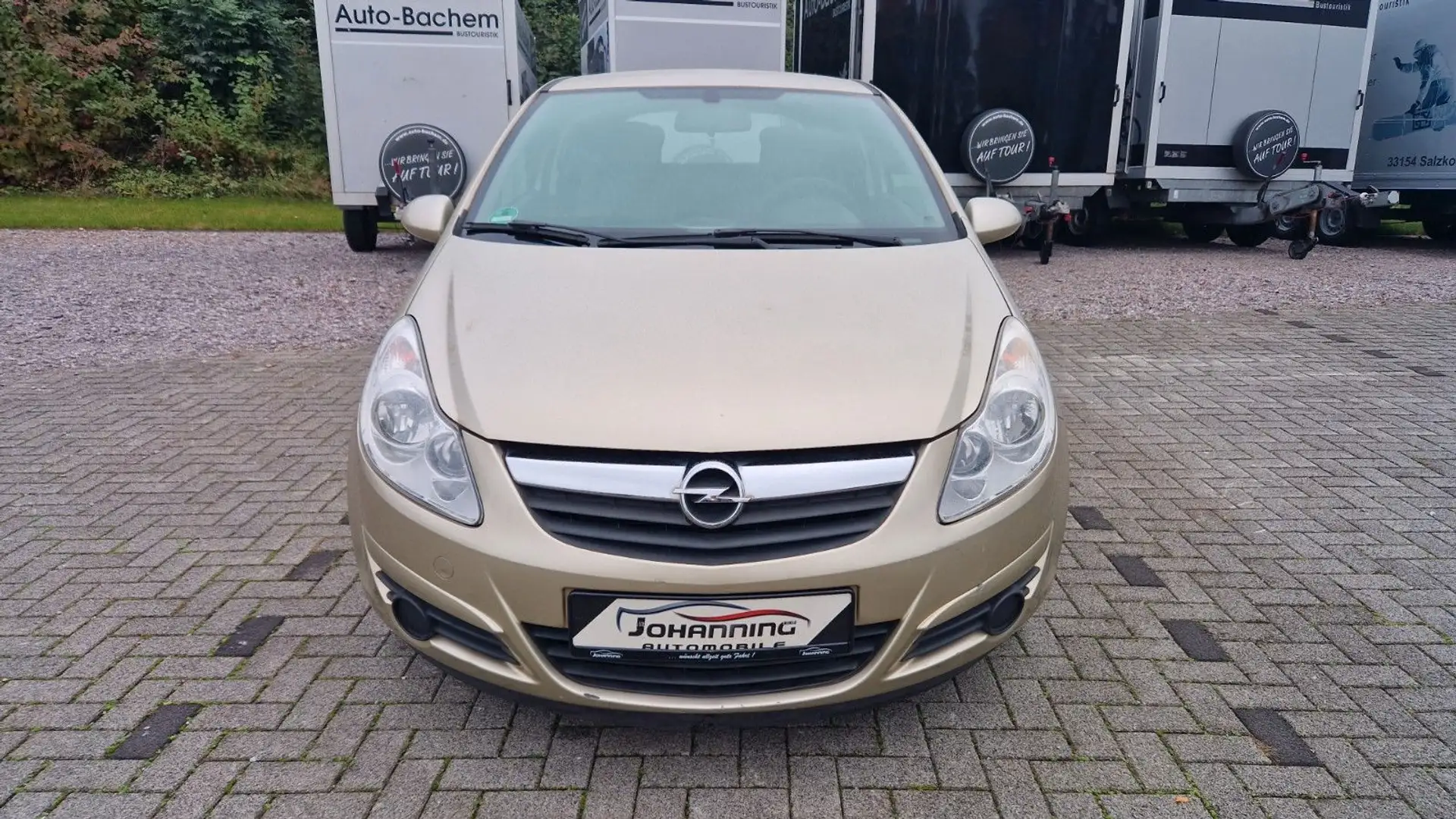 Opel Corsa D Edition Silber - 2