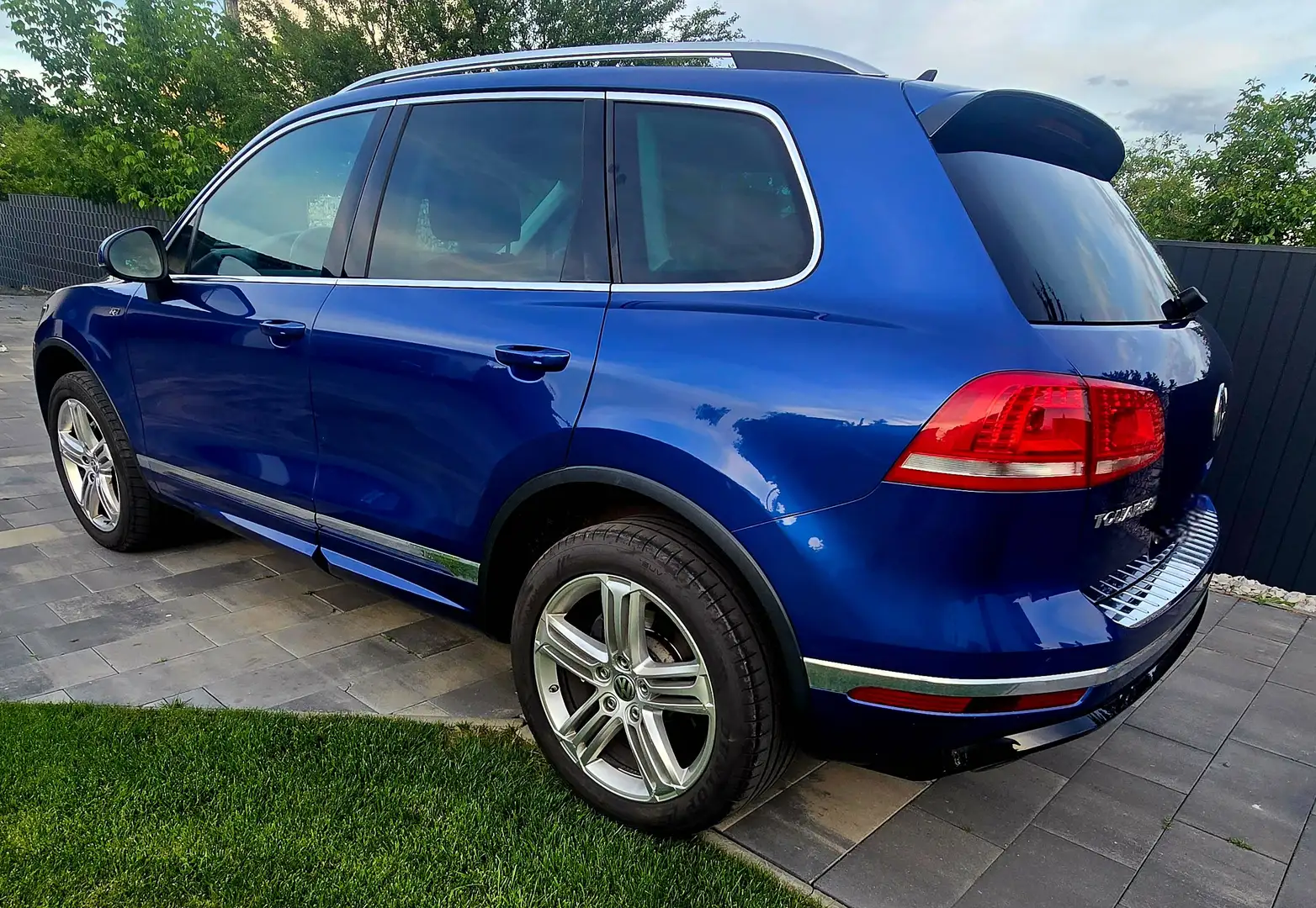 Volkswagen Touareg Touareg Sport Austria V6 TDI BMT 4Motion Aut. Sport Blau - 2