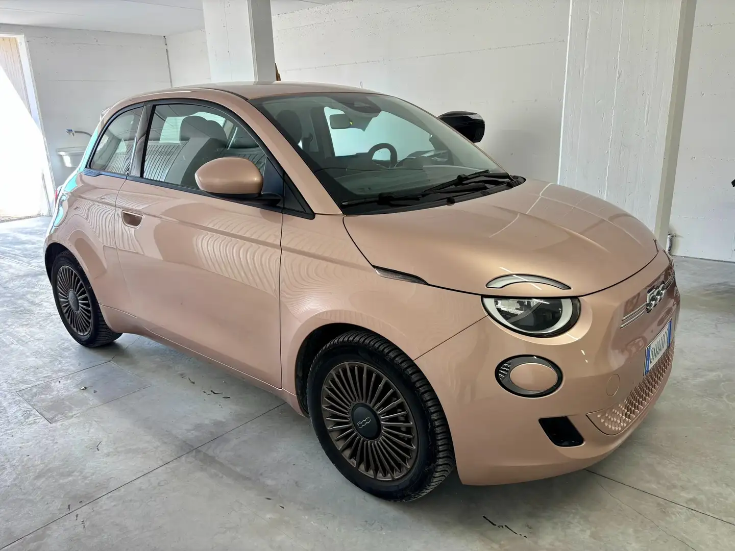 Fiat 500e 500e 23,65 kWh Gold - 1