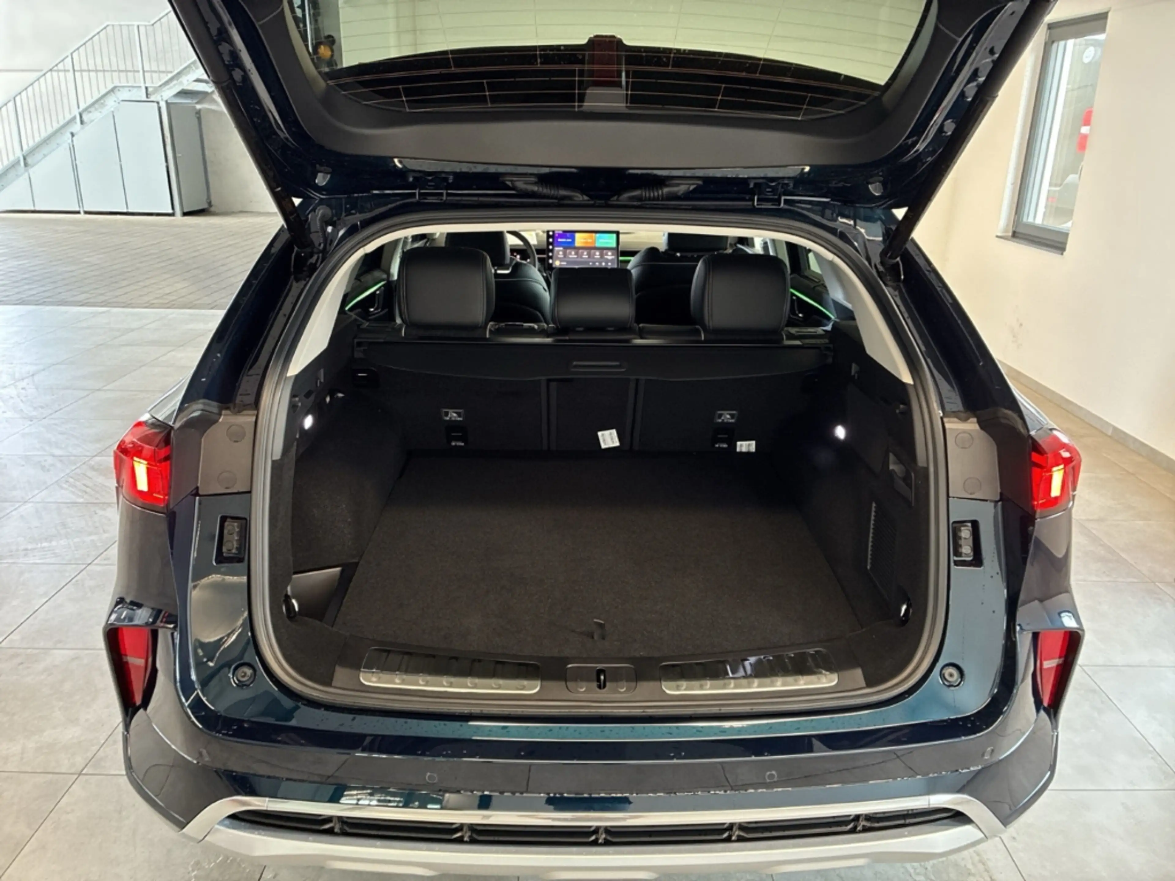 GWM WEY 05 Final Edition Plug-in Hybrid Infinity Laser — photo 6