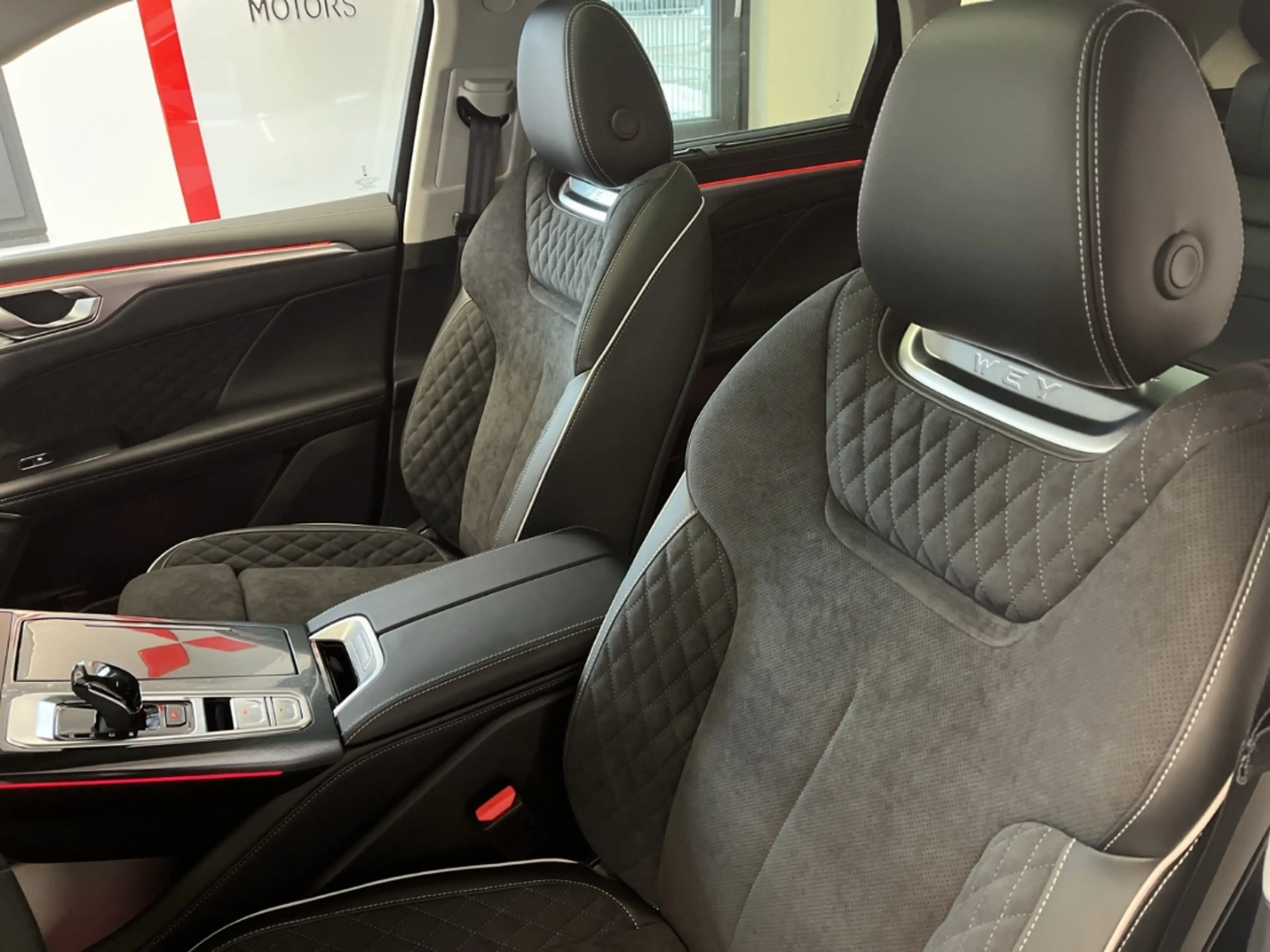 GWM WEY 05 Final Edition Plug-in Hybrid Infinity Laser — photo 10