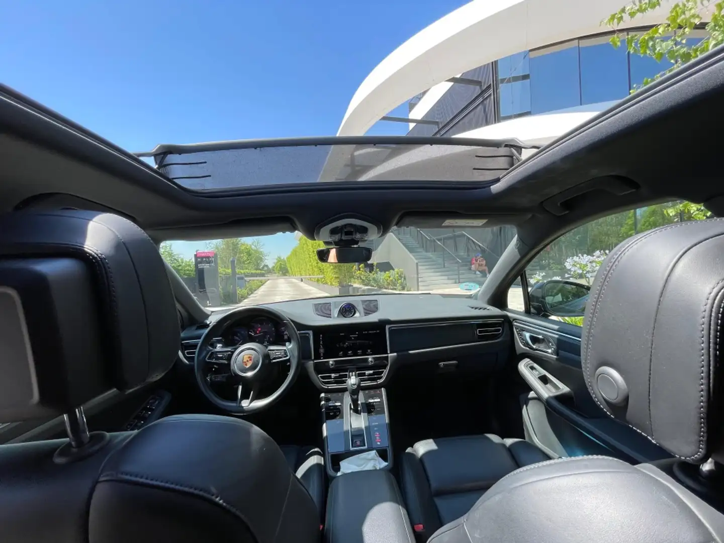 Porsche Macan Aut. Negro - 2
