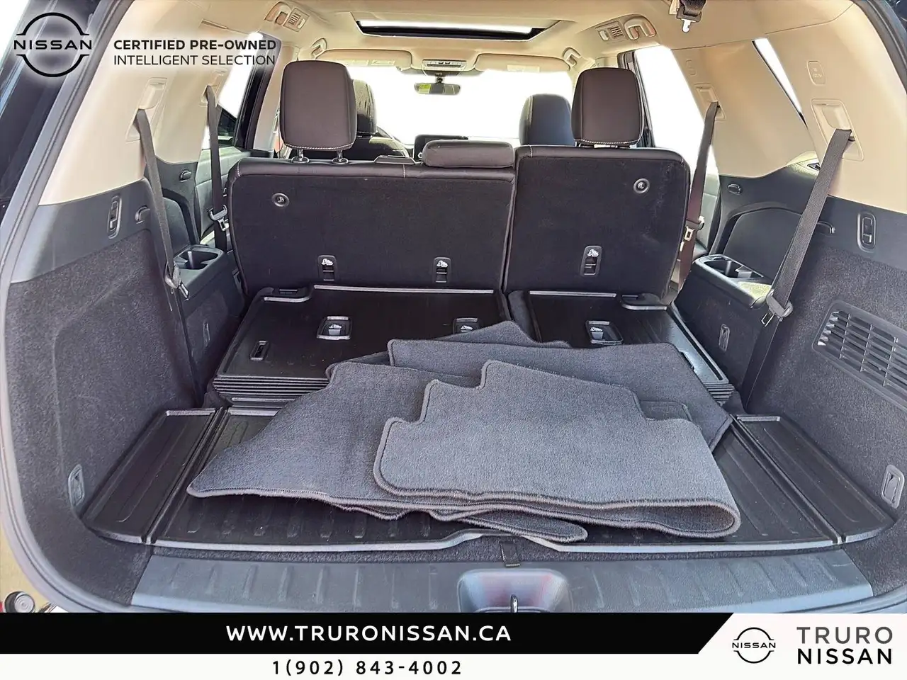 Nissan Pathfinder снимка Nissan Pathfinder