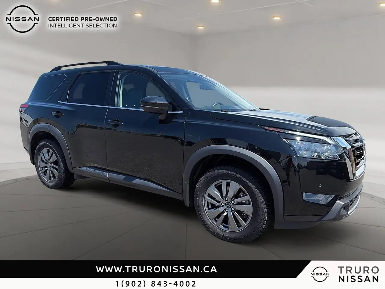 Nissan Pathfinder снимка Nissan Pathfinder