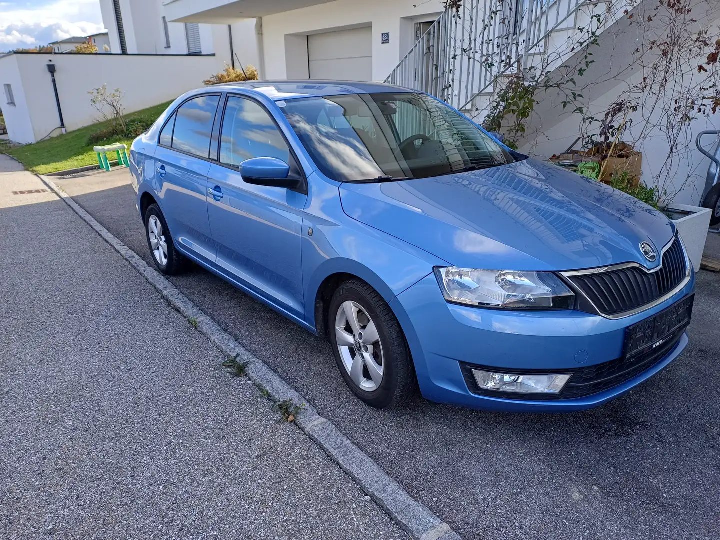Skoda Rapid/Spaceback Rapid 1,2 Ambition TSI Green tec Ambition Blau - 1