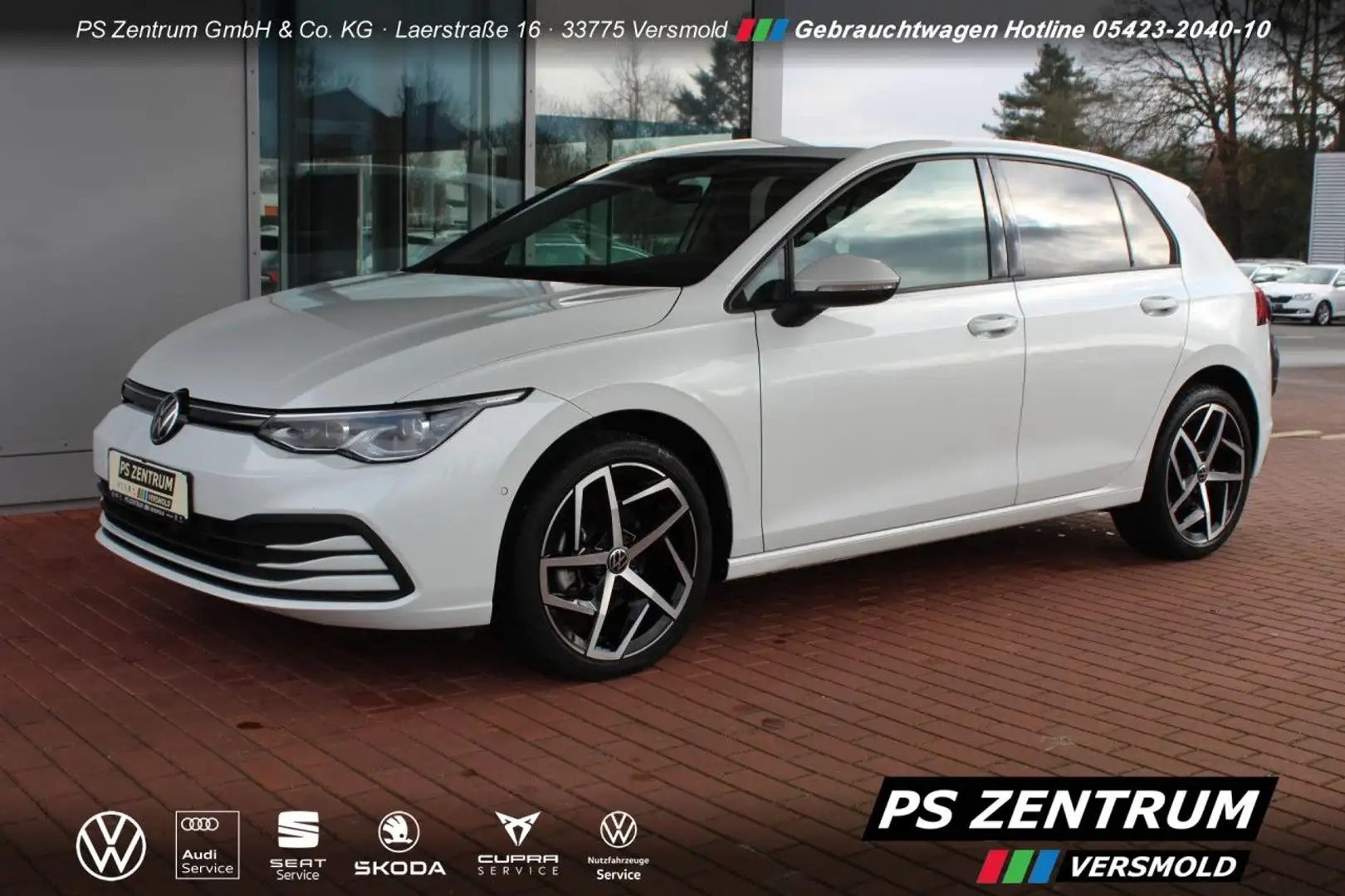 Volkswagen Golf VIII 2.0 TDI Life AHK CAM ACC LED Sportpaket Weiß - 1