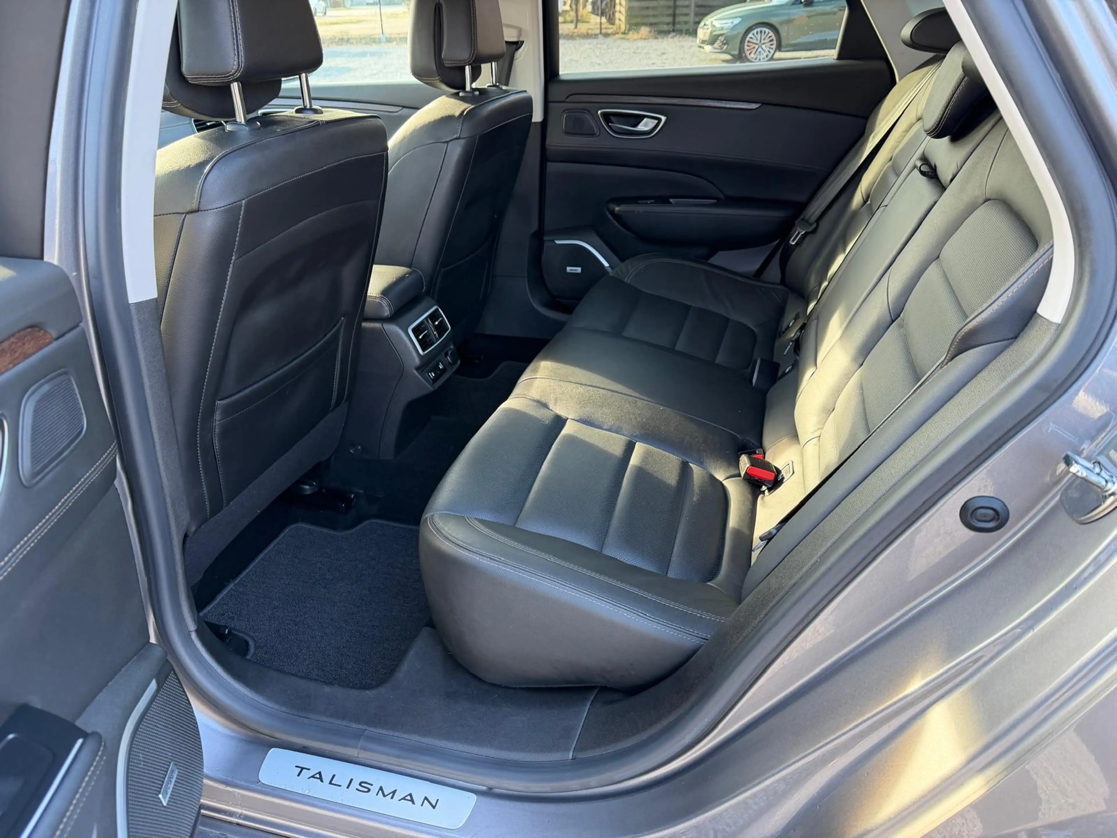 Renault Talisman Talisman 1.6 dCi Energy Intens EDC — photo 8