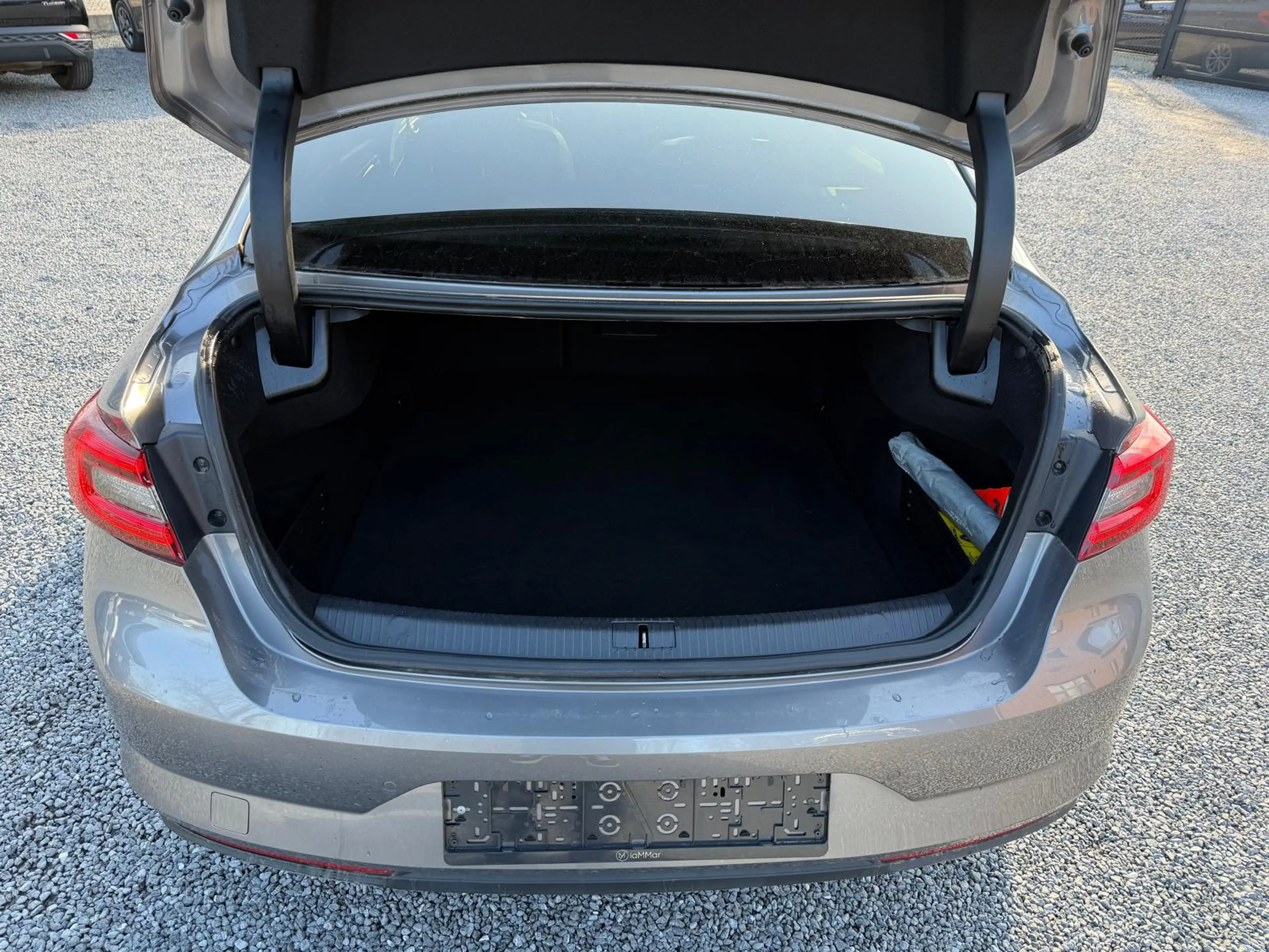 Renault Talisman Talisman 1.6 dCi Energy Intens EDC — photo 7