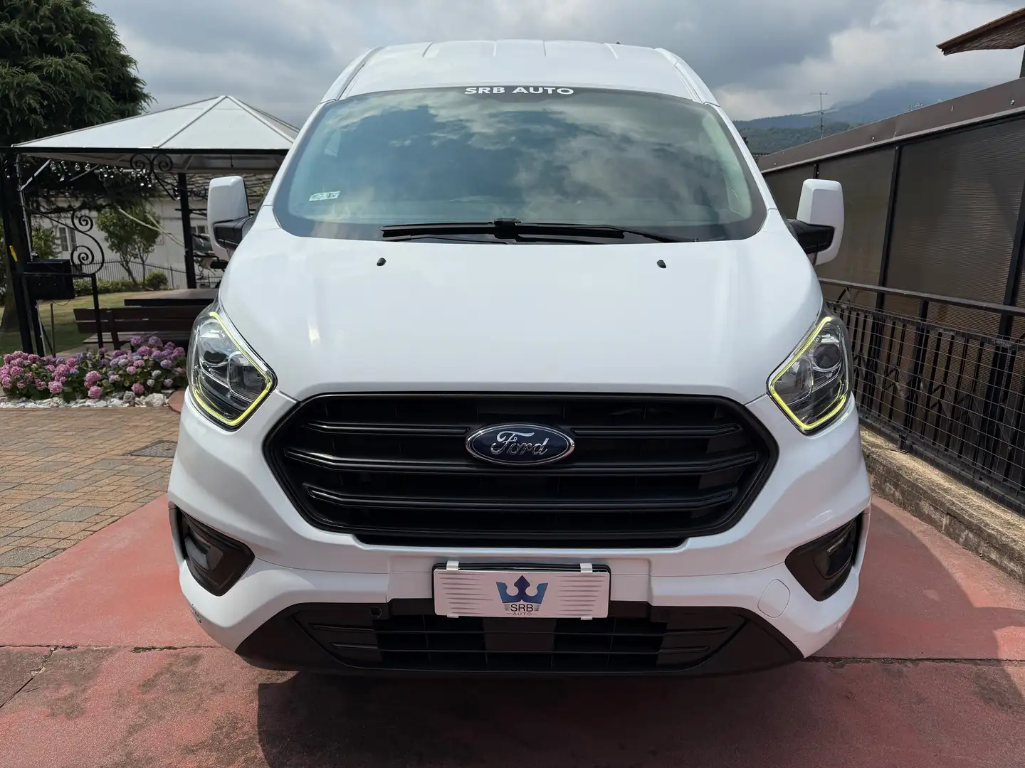 Ford Transit Custom Bianco - 2