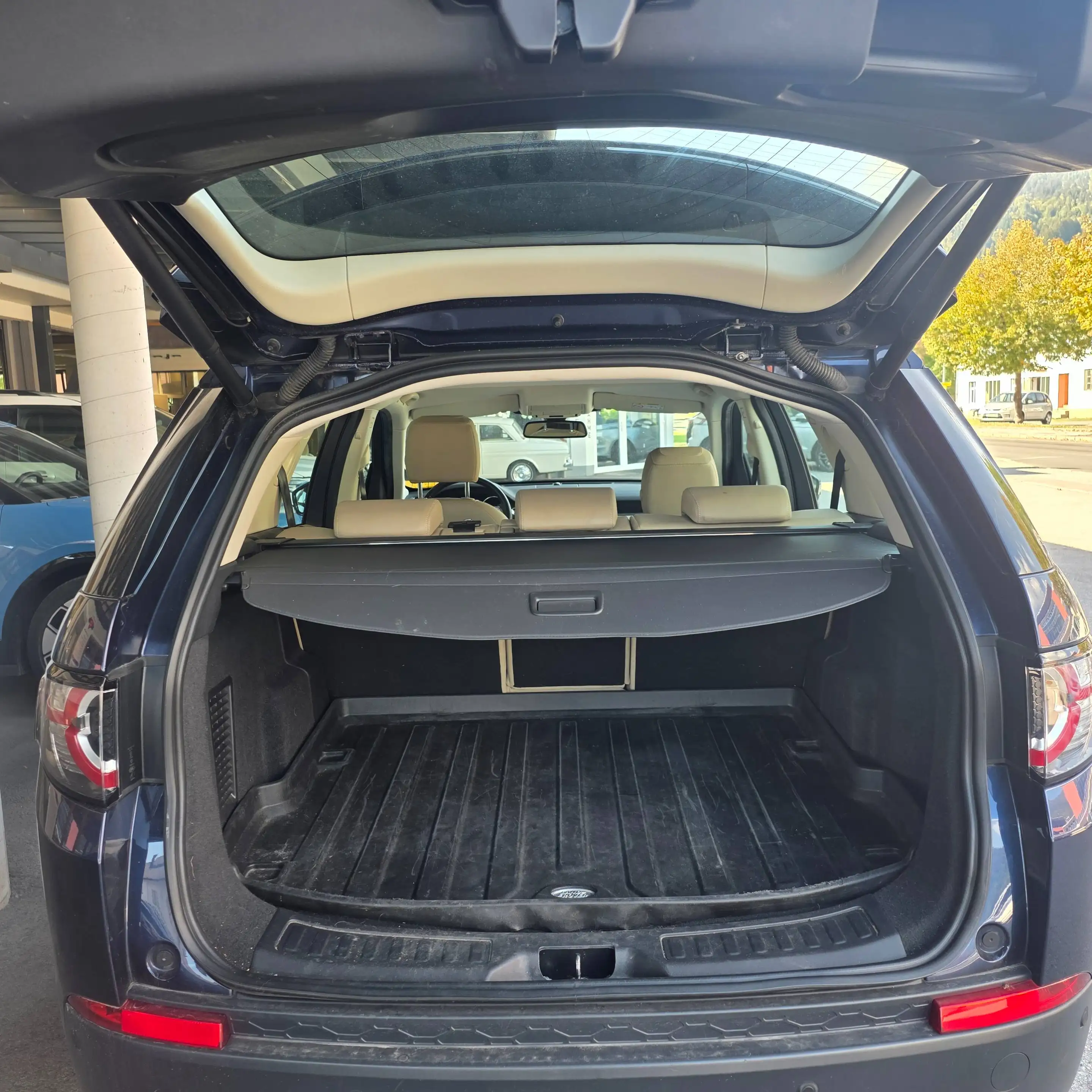 Land Rover Discovery Sport HSE — photo 12