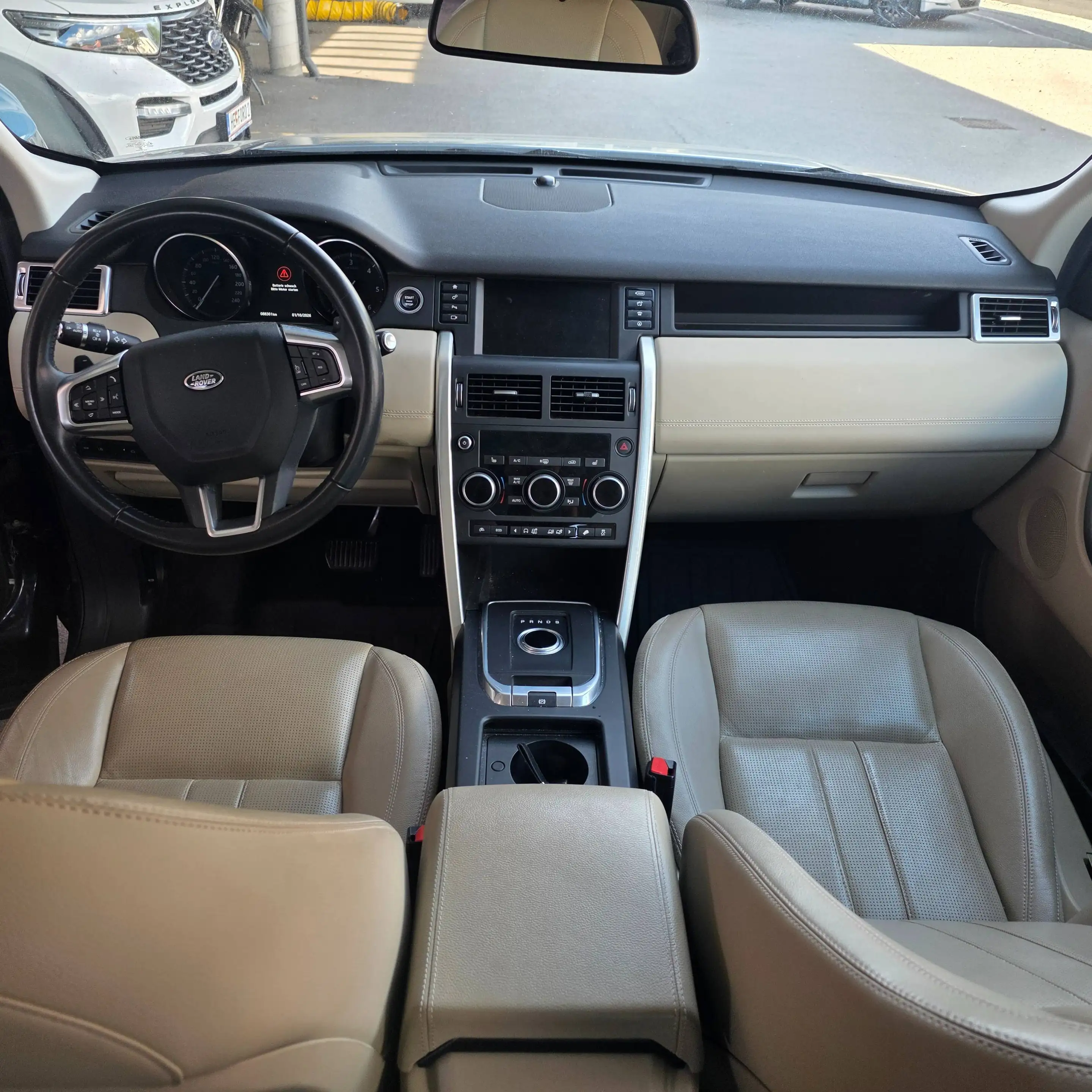 Land Rover Discovery Sport HSE — photo 6