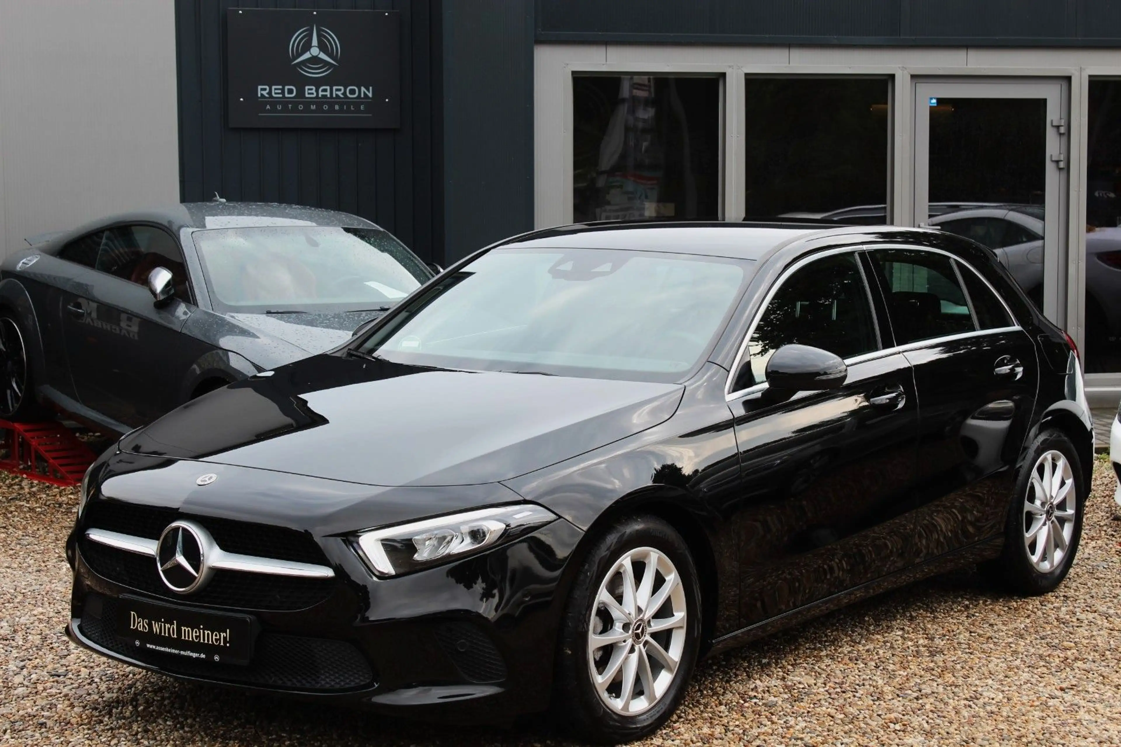 Mercedes-Benz A 180 d 9-G LEDER NAVI LED STANDHEIZUNG MBUX — photo 9
