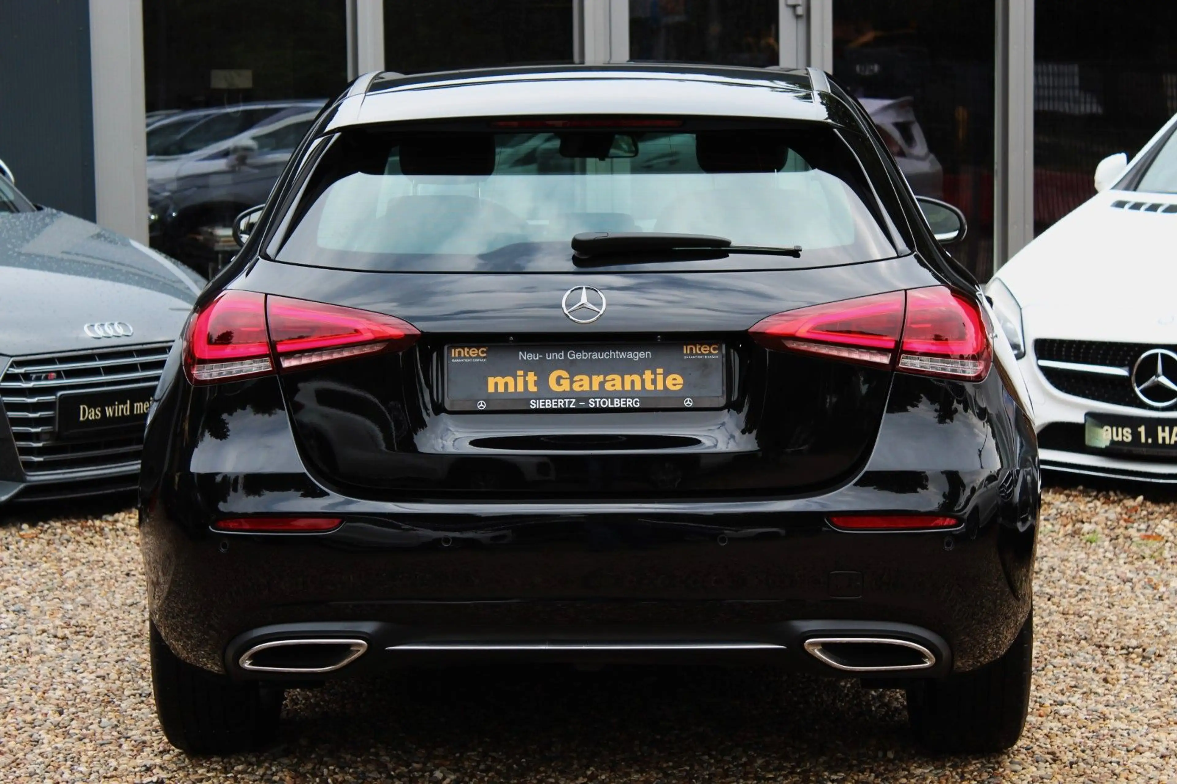 Mercedes-Benz A 180 d 9-G LEDER NAVI LED STANDHEIZUNG MBUX — photo 5