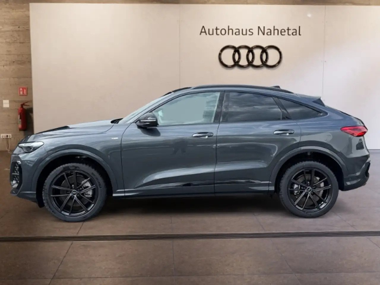 Audi Q5 SPORTBACK TDI S-LINE (2X) AHK PANORAMADACH 20'' RÜ 2