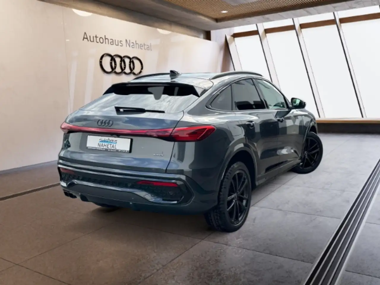 Audi Q5 SPORTBACK TDI S-LINE (2X) AHK PANORAMADACH 20'' RÜ 5