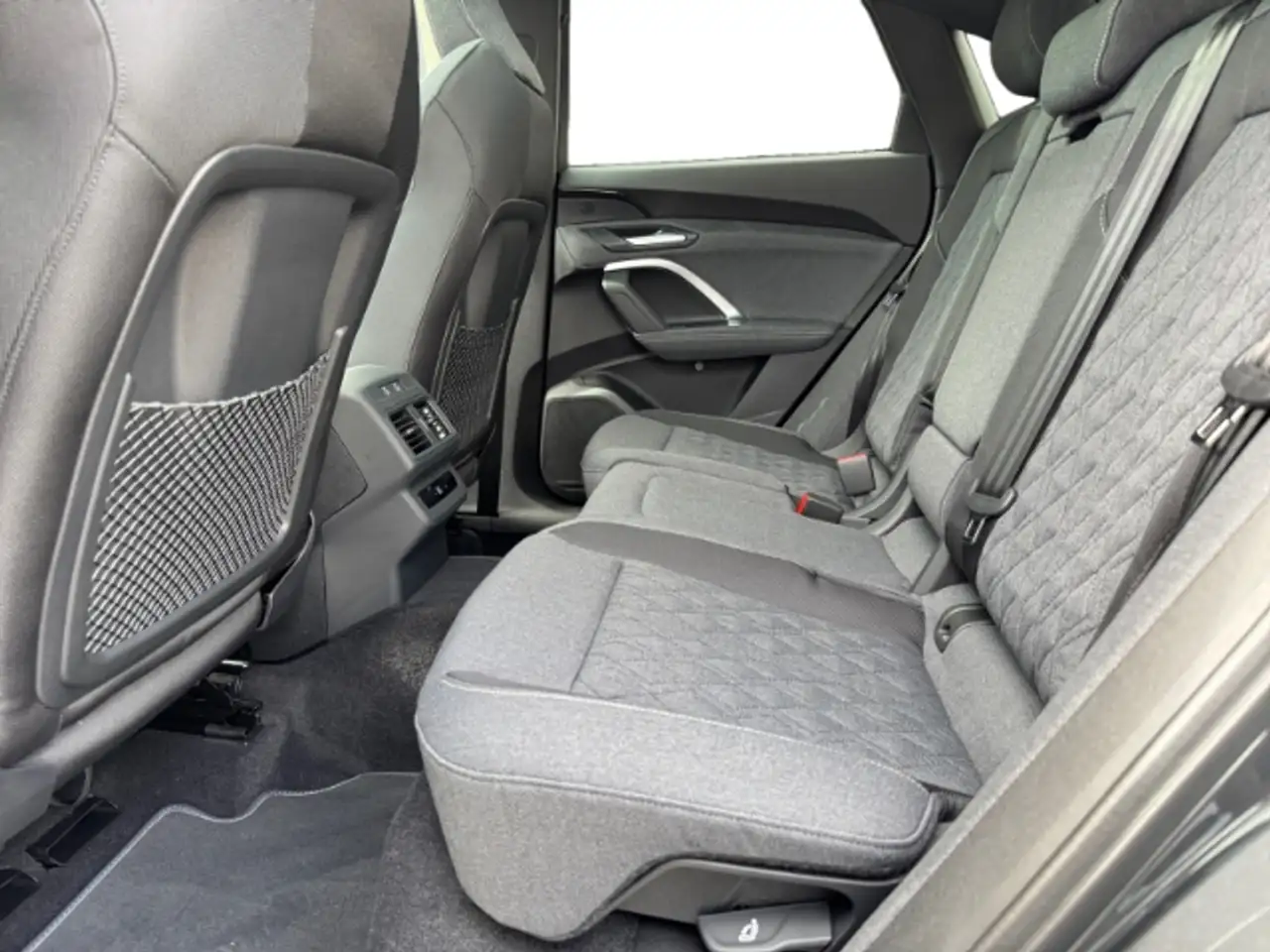 Audi Q5 SPORTBACK TDI S-LINE (2X) AHK PANORAMADACH 20'' RÜ 15
