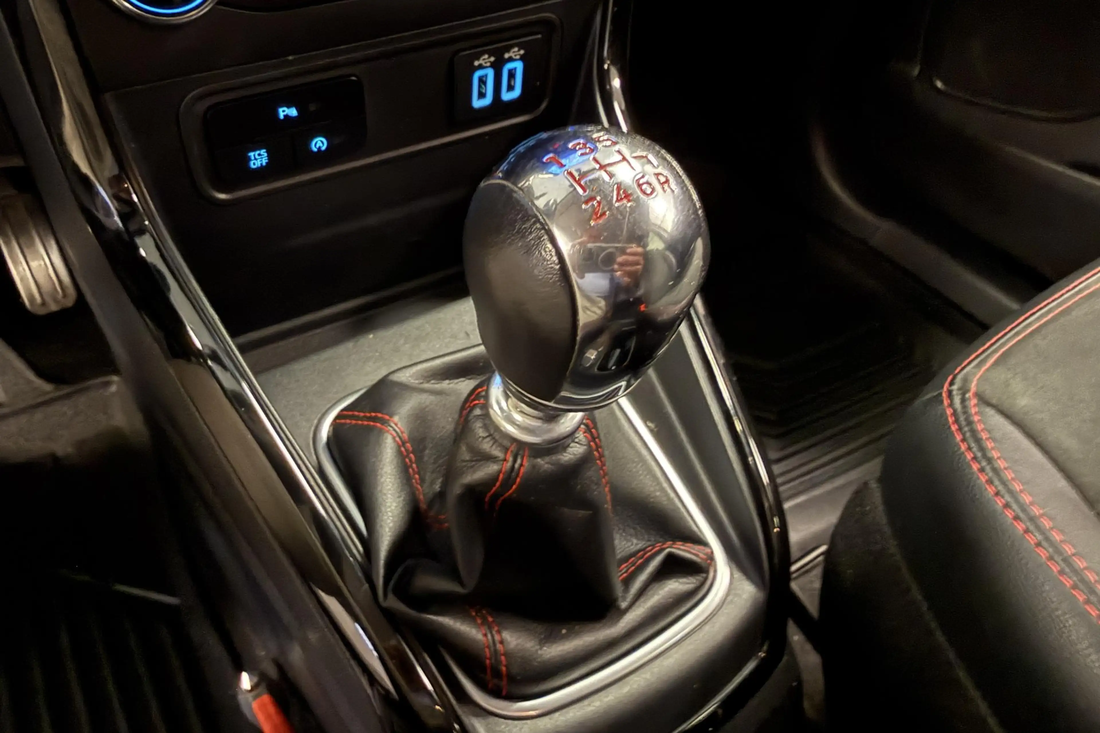 Ford EcoSport 1.0 EcoBoost ST-Line | Camera | B&O Audio | Naviga — photo 13