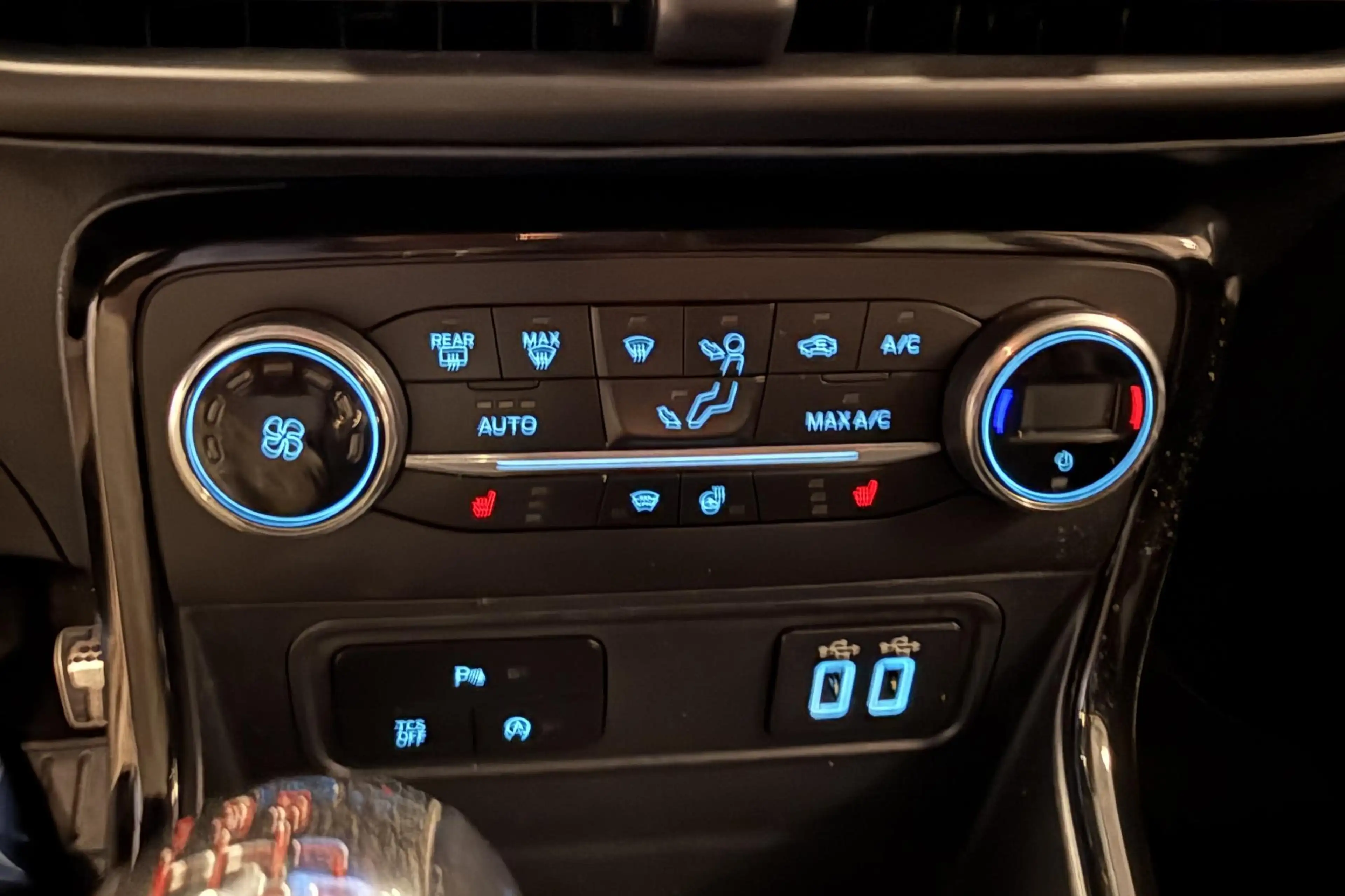 Ford EcoSport 1.0 EcoBoost ST-Line | Camera | B&O Audio | Naviga — photo 12