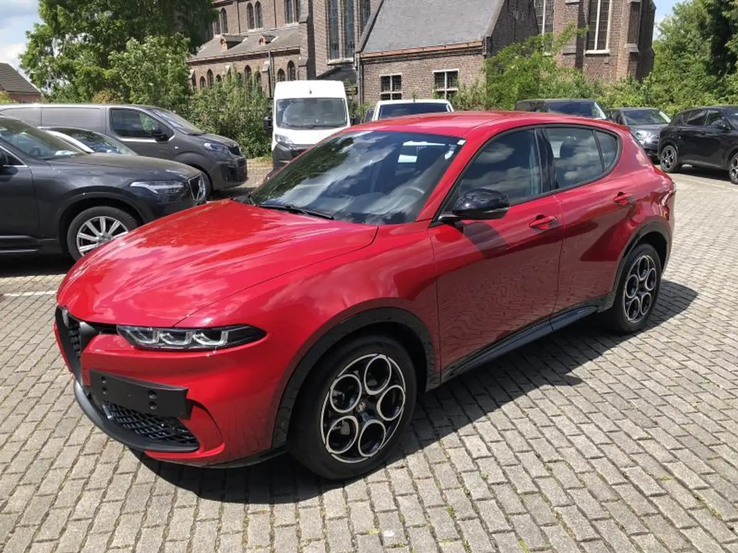 Alfa Romeo Tonale sprint Hybrid 130 pk AUT Rojo - 2