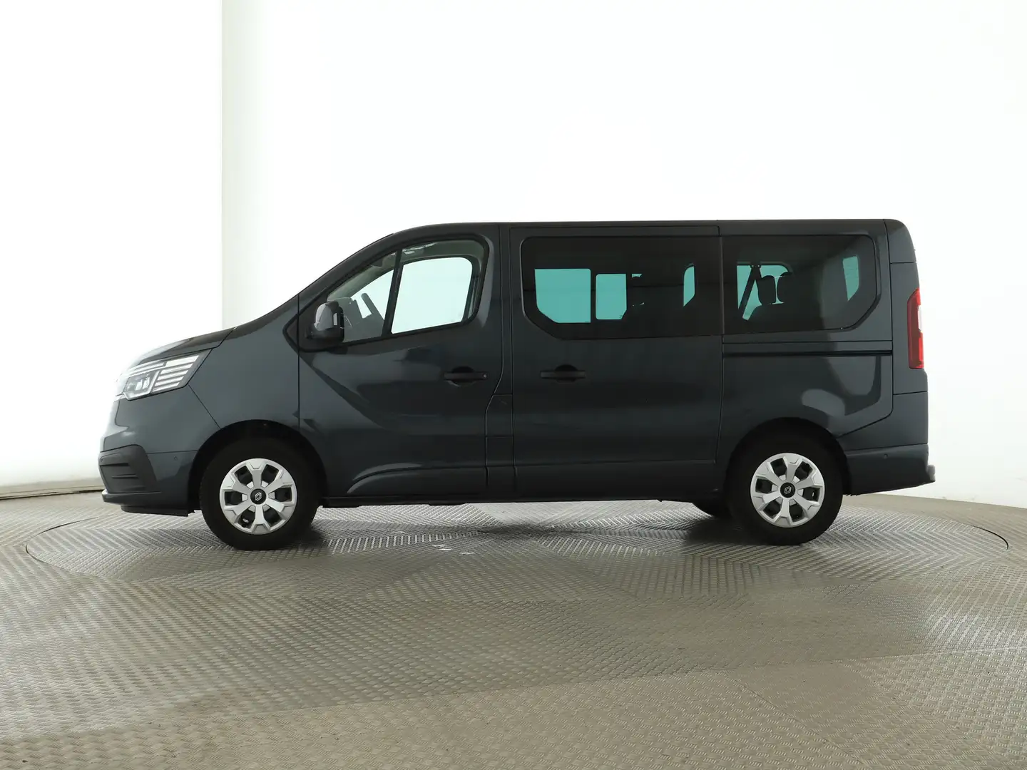 Renault Trafic 2.0 BLUE dCi 150 L1H1 Evolution EDC 9-Sitzer! Rückfahrkamera PDC KLIMA ABS Fahrerairbag Grau - 2