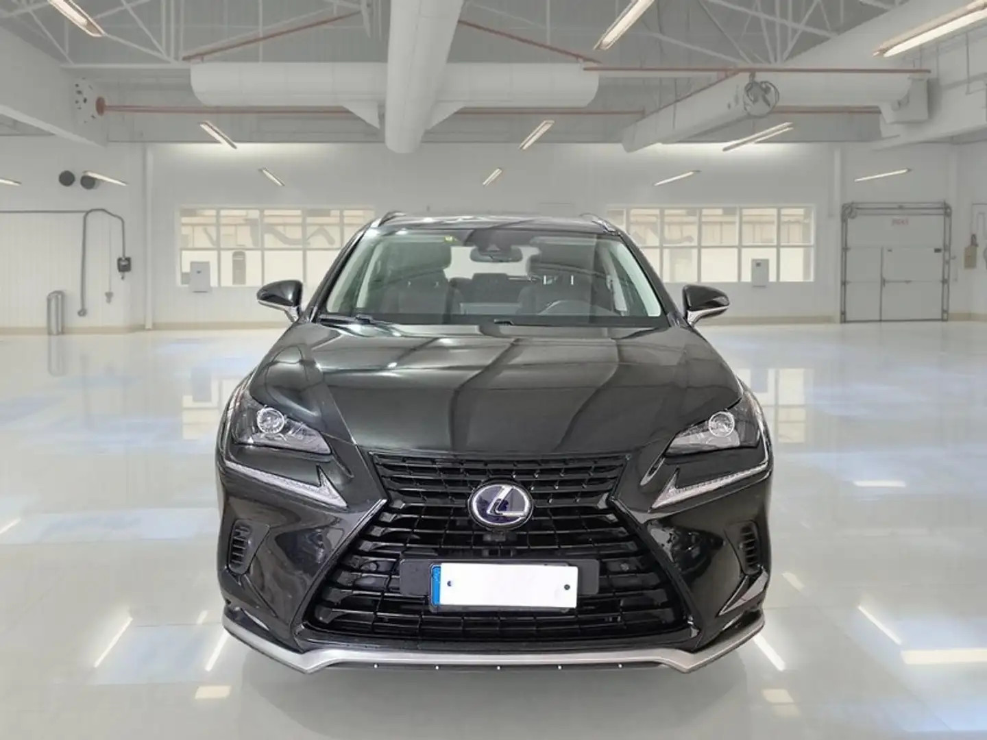Lexus NX 300h Hybrid Premium 4WD - 2