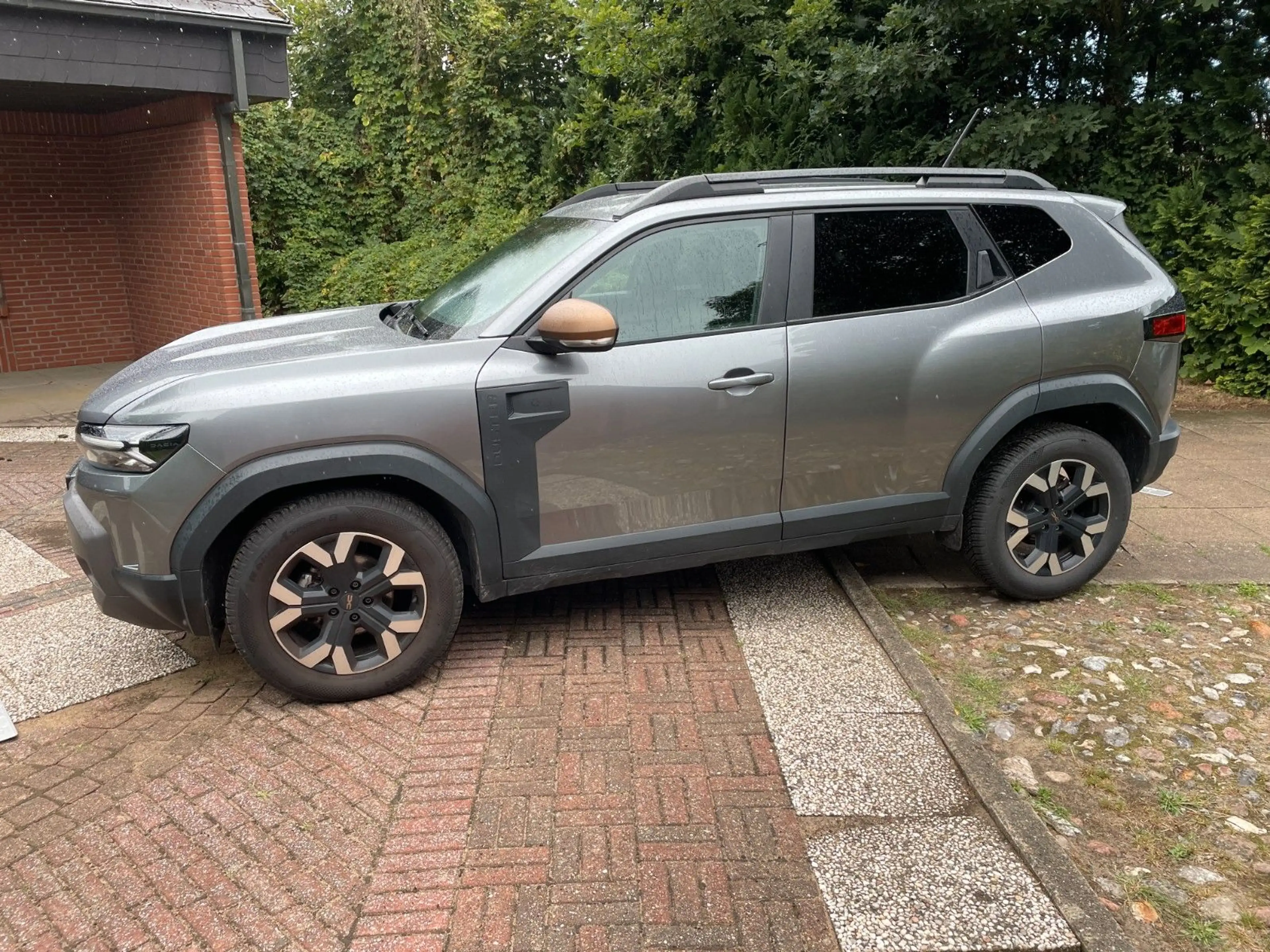 Dacia Duster III ECO-G 100 Extreme — photo 4