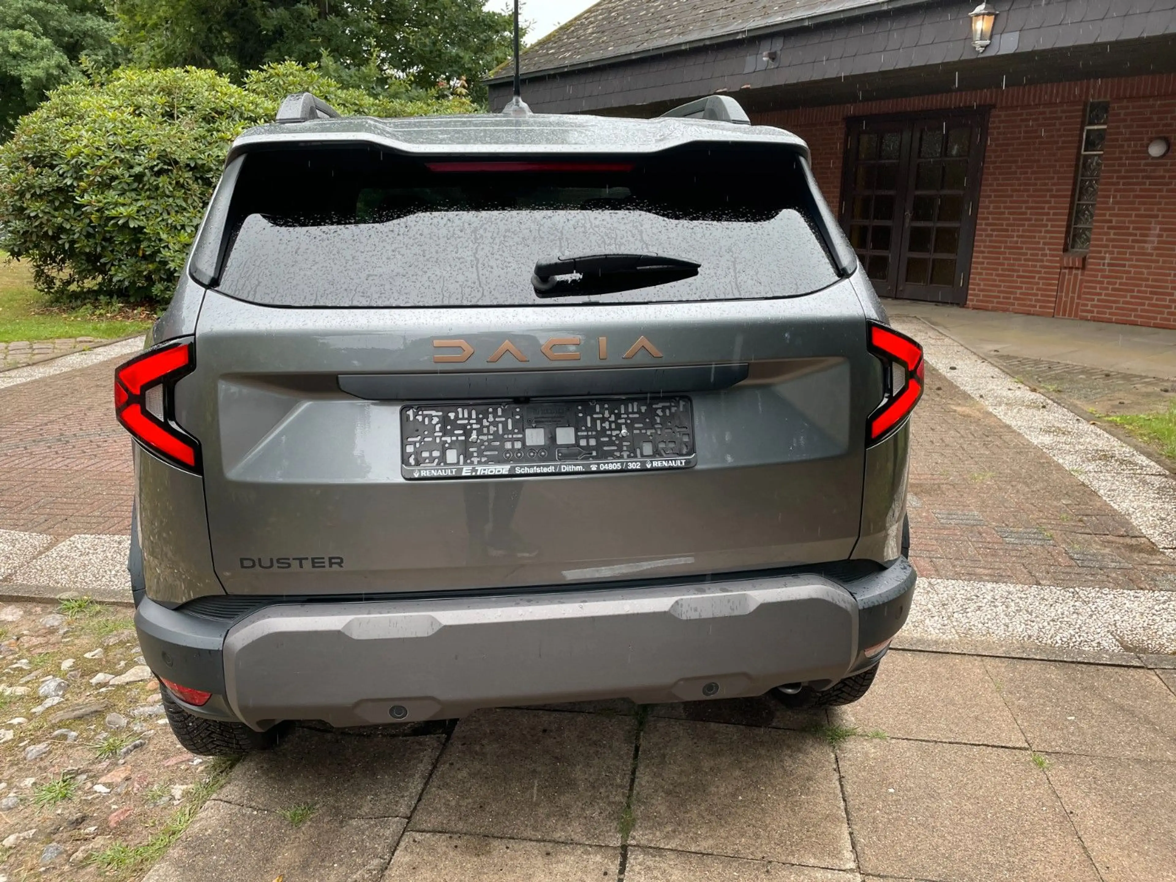 Dacia Duster III ECO-G 100 Extreme — photo 9