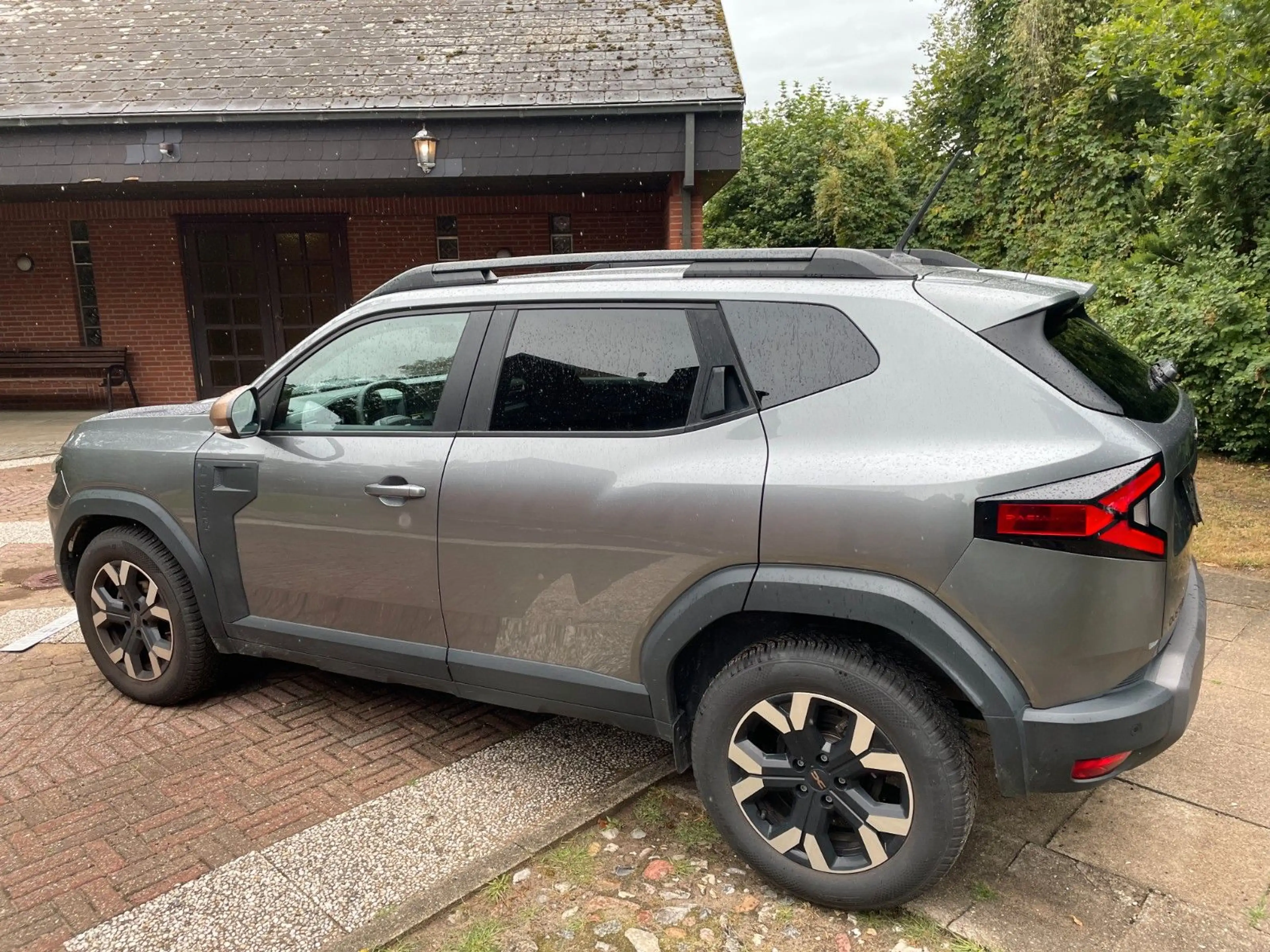 Dacia Duster III ECO-G 100 Extreme — photo 7