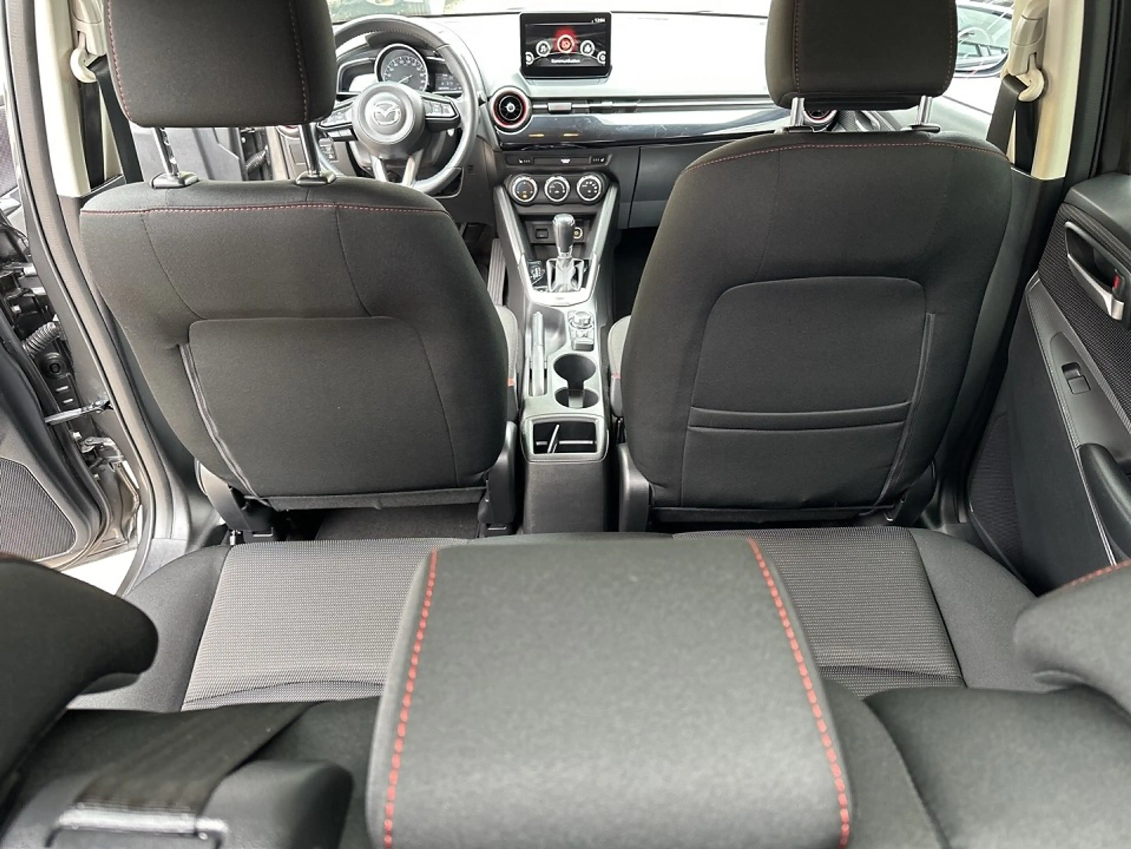Mazda 2 Homura 6AG Kamera PDC Homura — photo 13