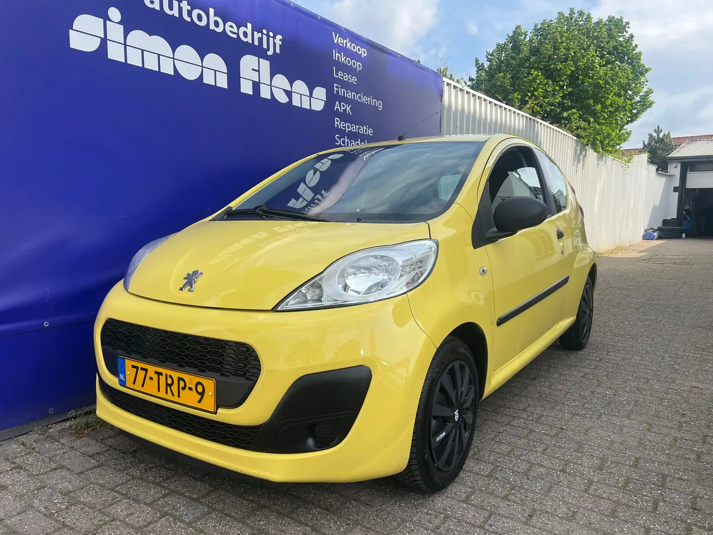 Peugeot 107 1.0 Access Accent*AIRCO* Geel - 1