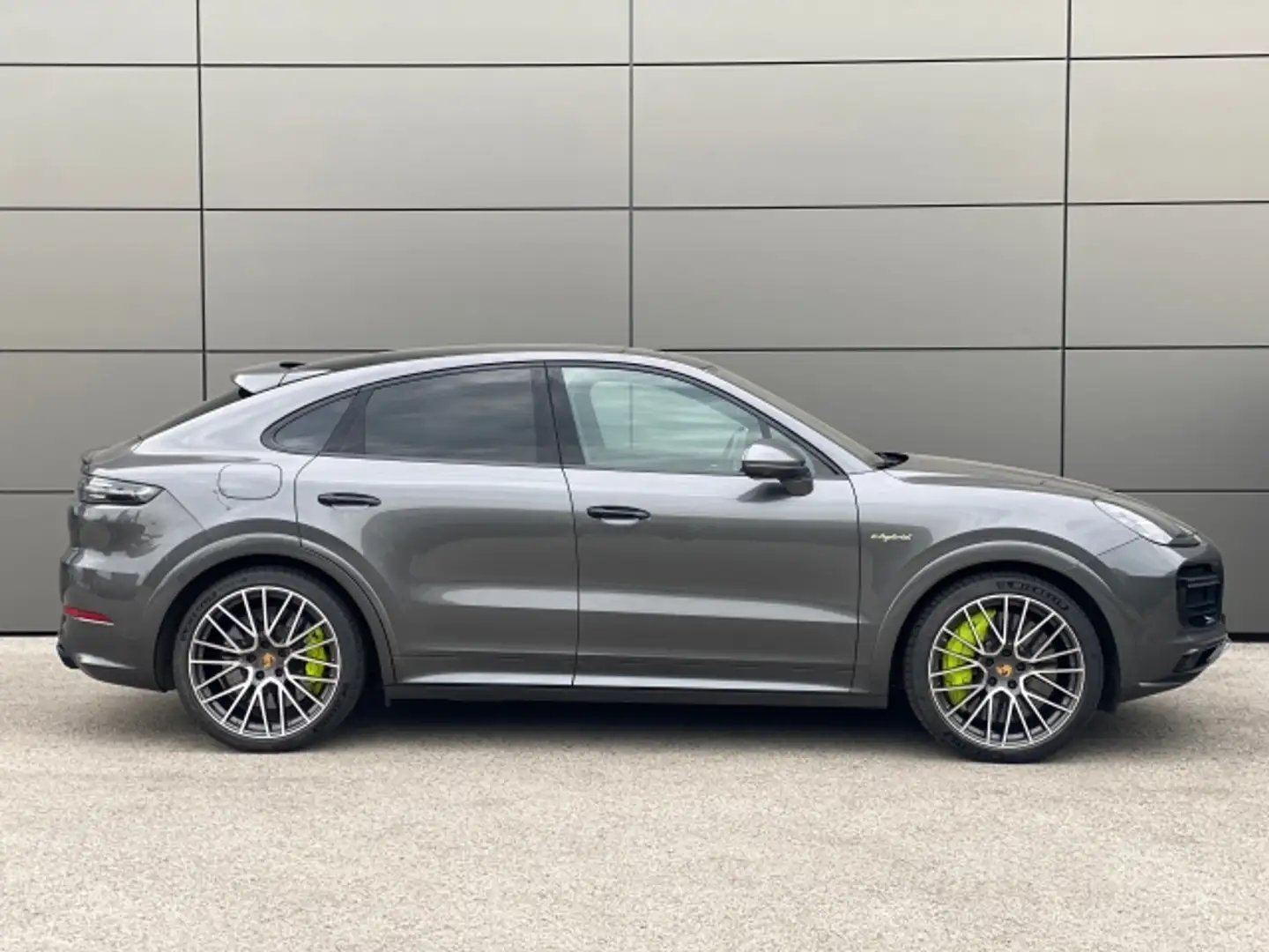 Porsche Cayenne Turbo S E-Hybrid Grau - 2