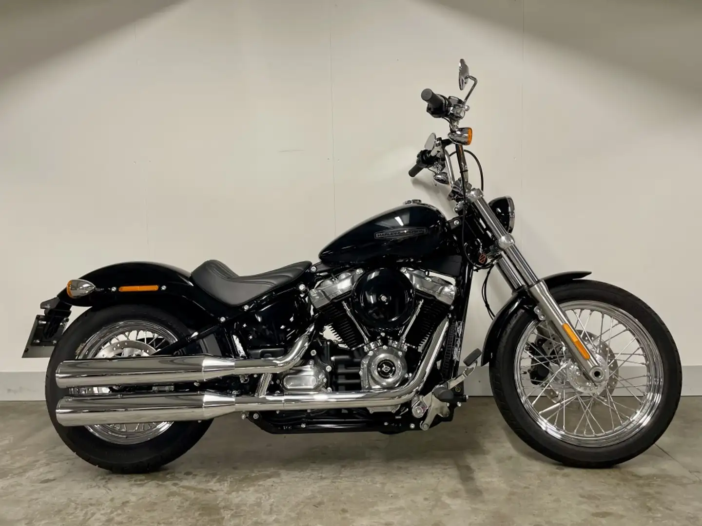 Harley-Davidson Softail FXST STANDARD Černá - 1