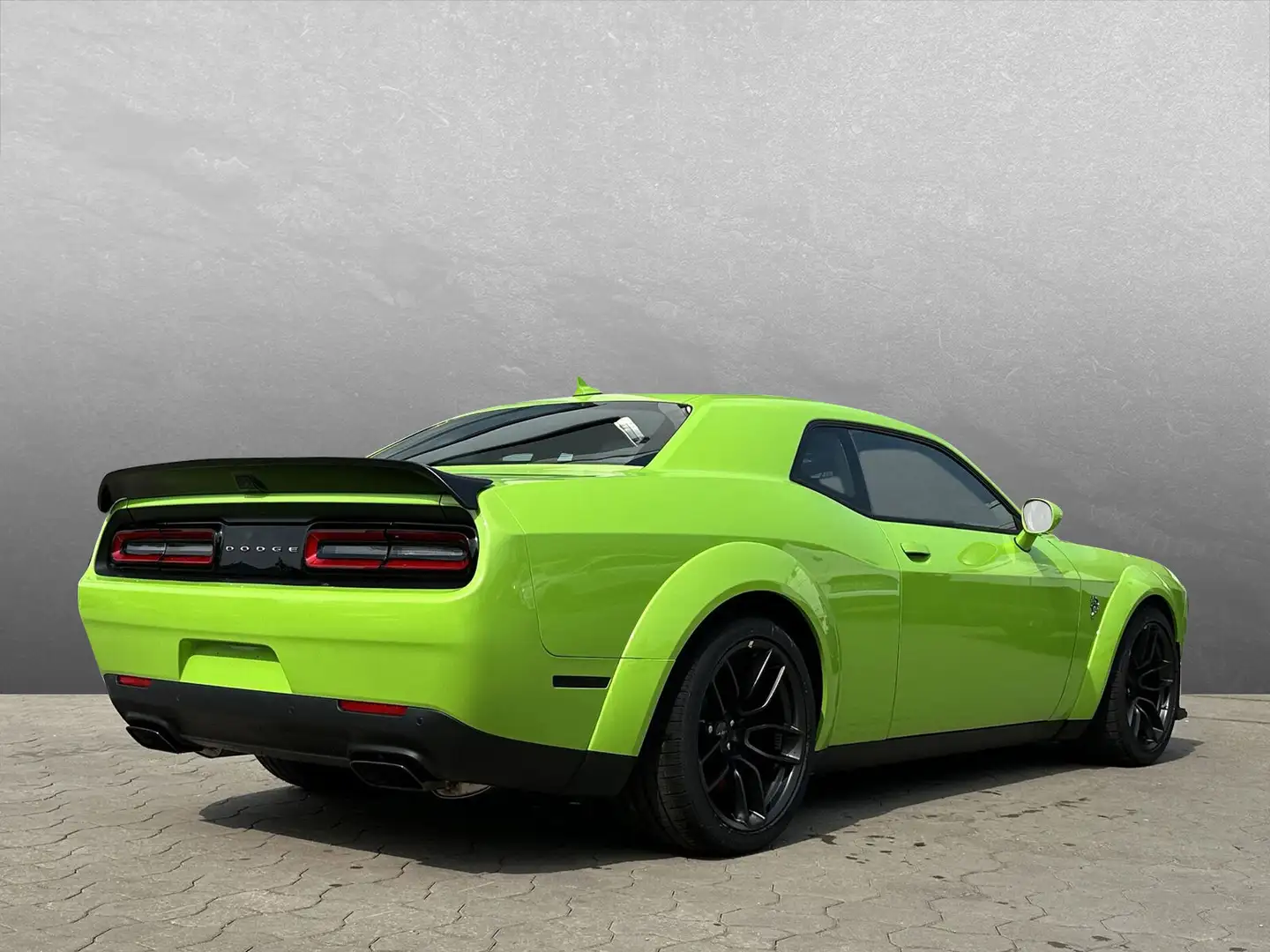 Dodge Challenger SRT Hellcat 6.2L V8 WideBody Jailbreak Verde - 2