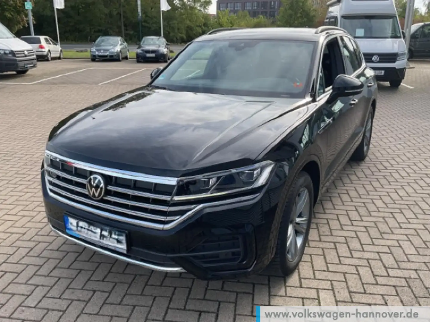 Volkswagen Touareg 3.0 V6 TDI Tiptronic 4-Motion R-Line Nav Schwarz - 2