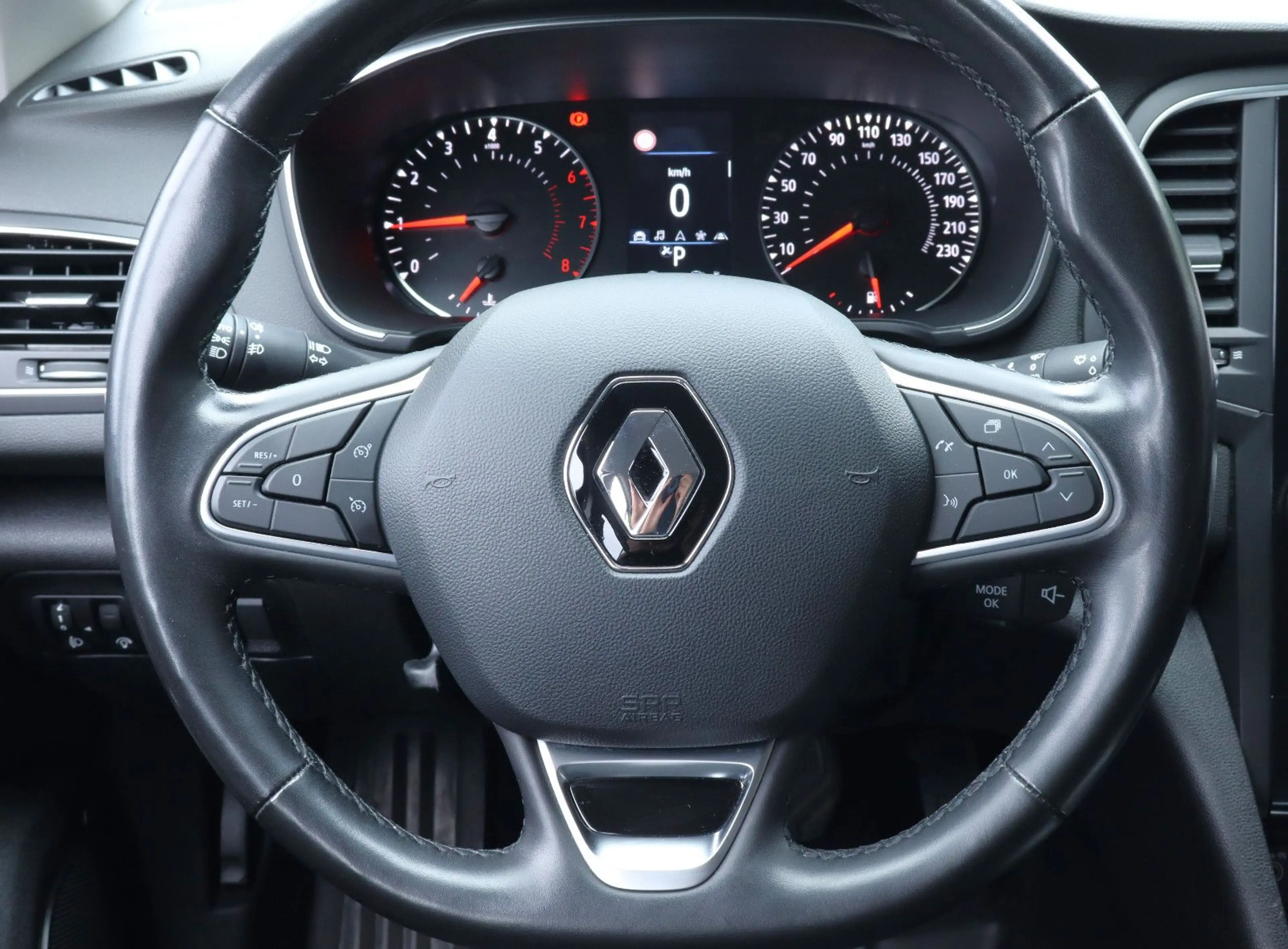 Renault Megane Grandtour 140 Business Edition !LED+Navi! — photo 13