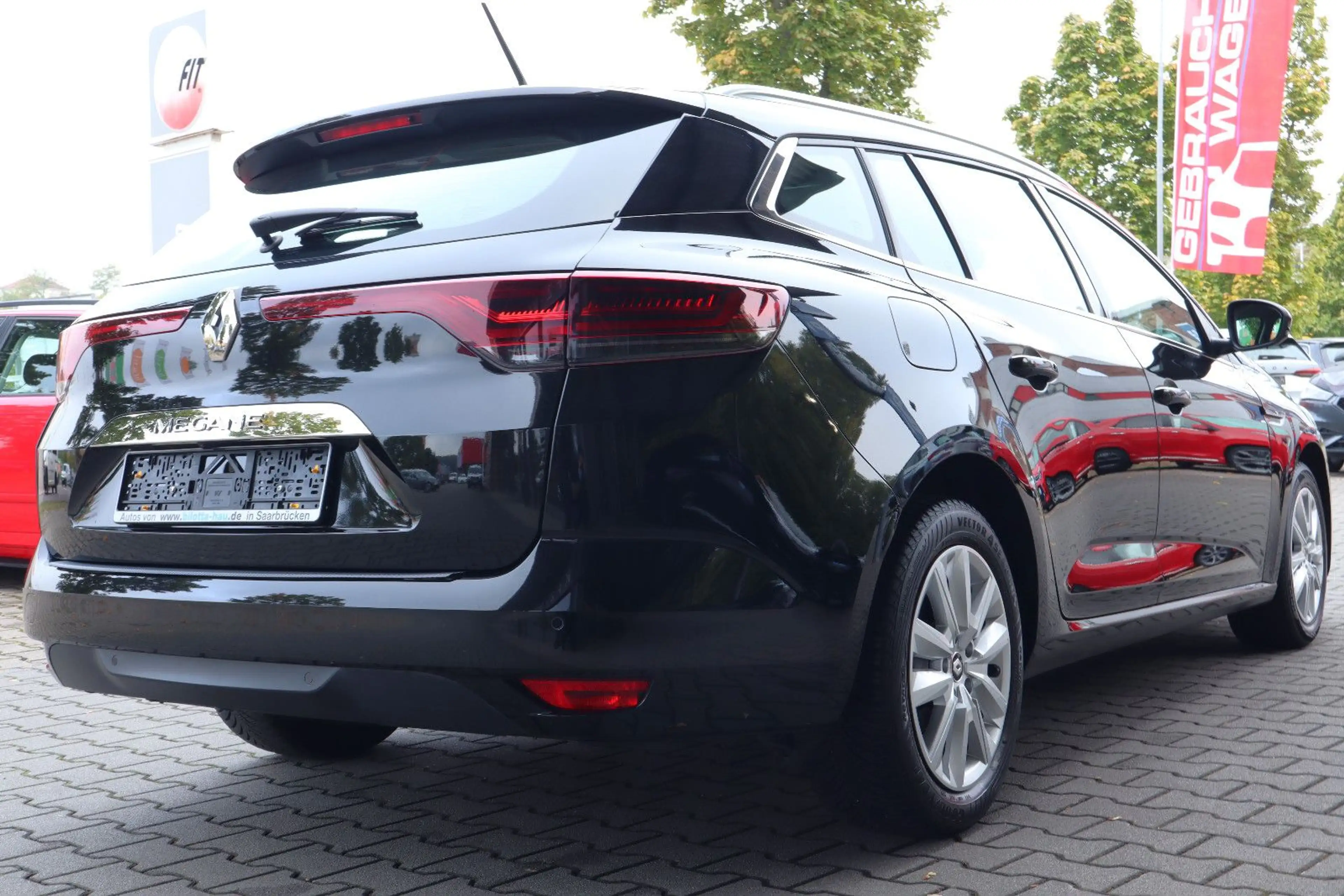 Renault Megane Grandtour 140 Business Edition !LED+Navi! — photo 3