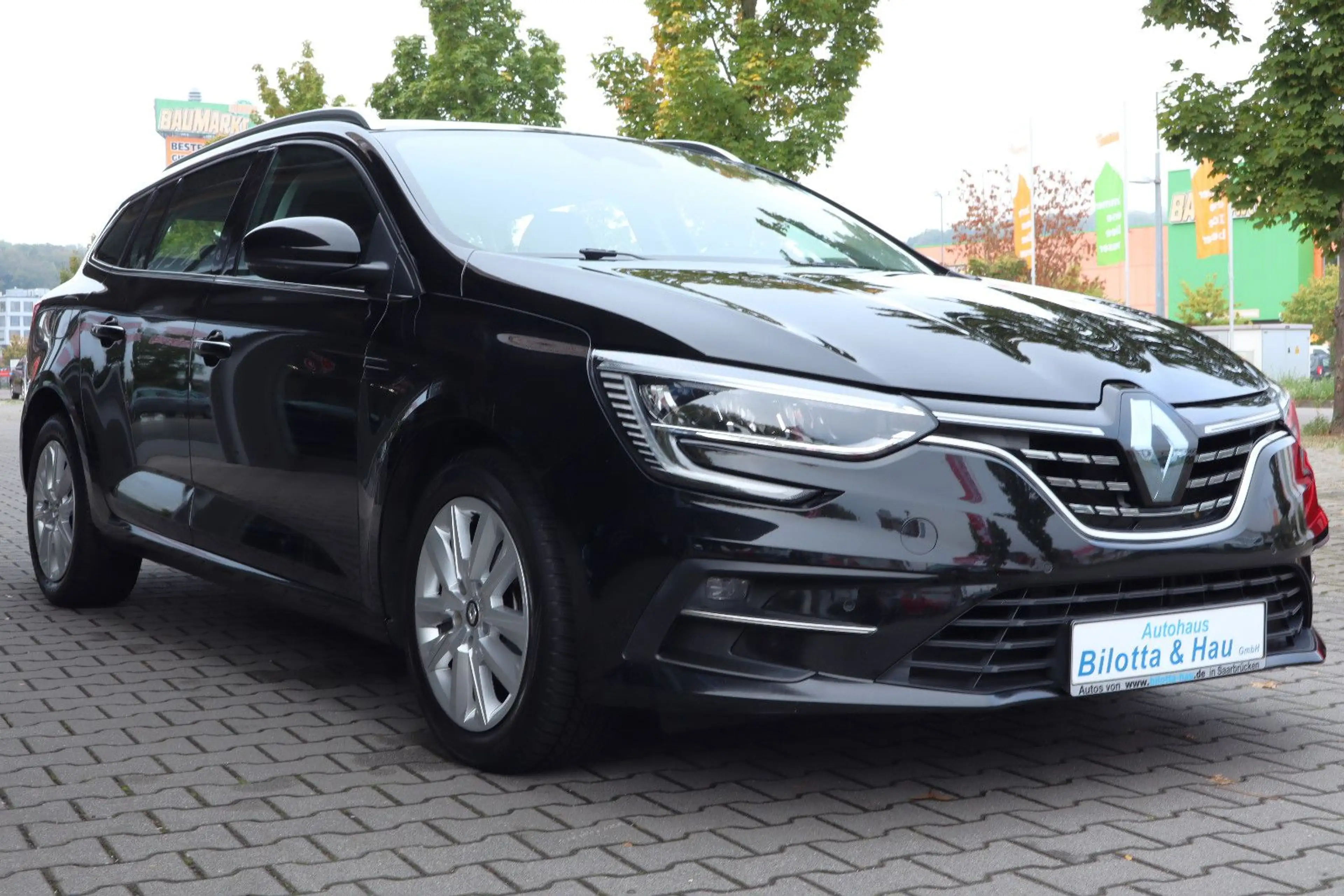 Renault Megane Grandtour 140 Business Edition !LED+Navi! — photo 4