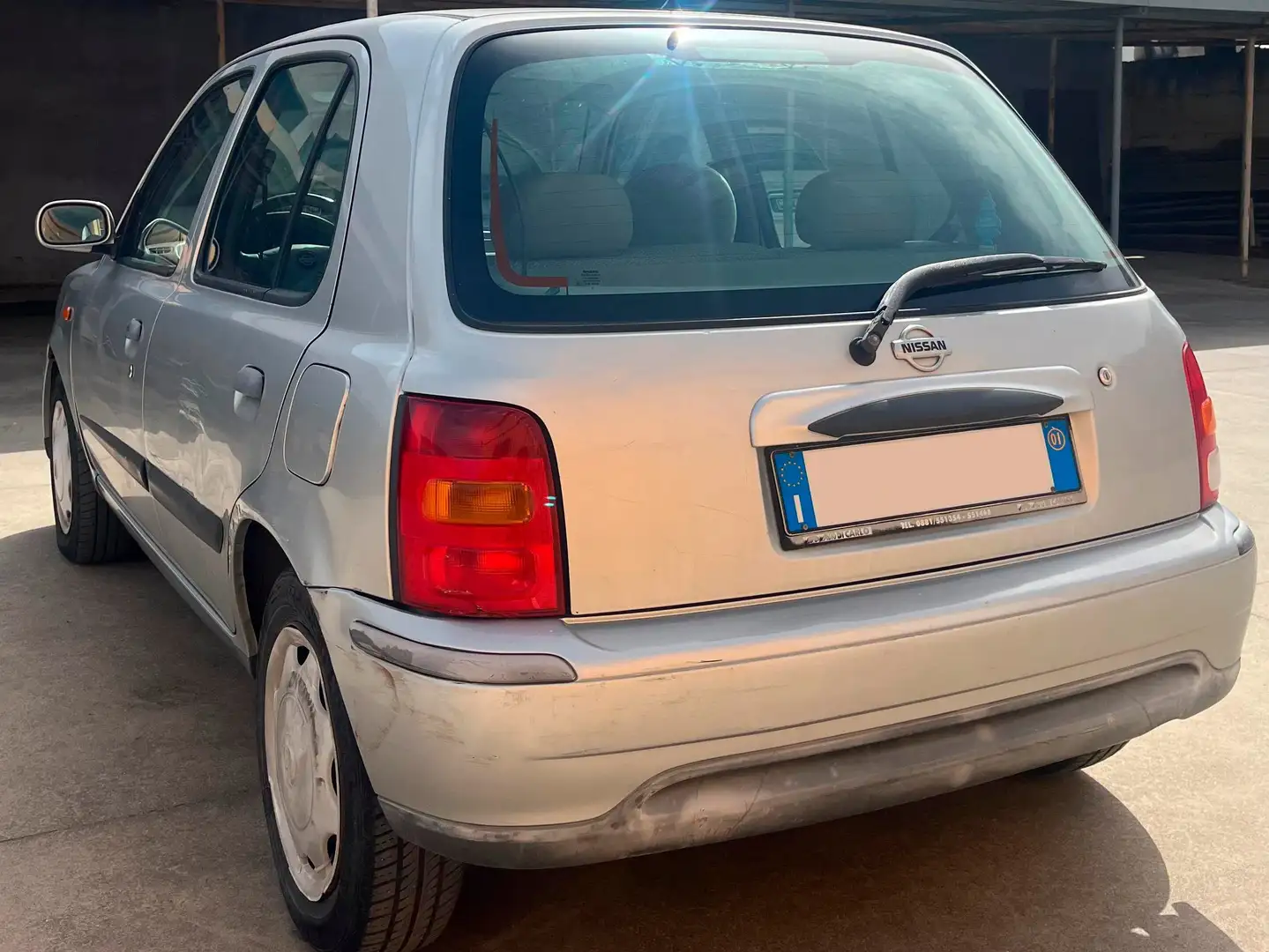 Nissan Micra Micra 5p 1.4 Luxury Grigio - 1