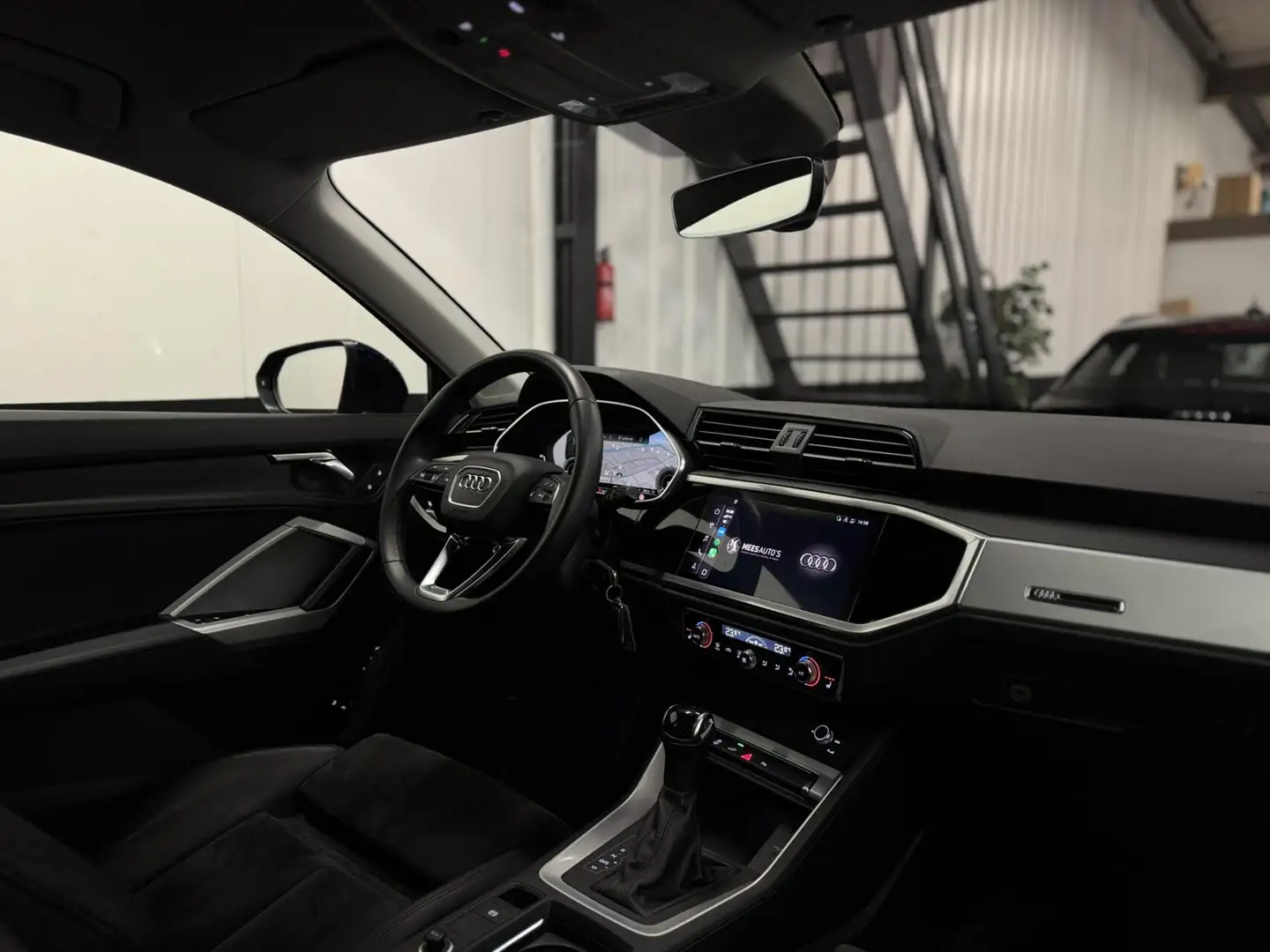 Audi Q3 Sportback 45 TFSI e S Edition|Matrix|Memory|Trekha Bleu - 2