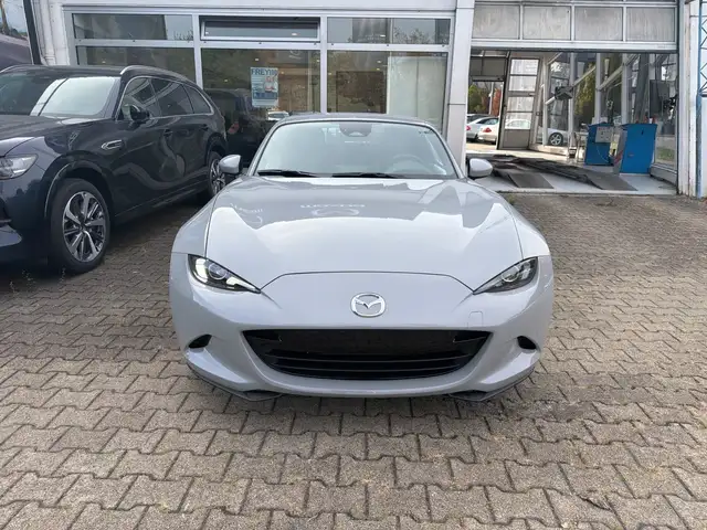 Mazda MX-5 1.5L SKYACTIV-G (132 hp)