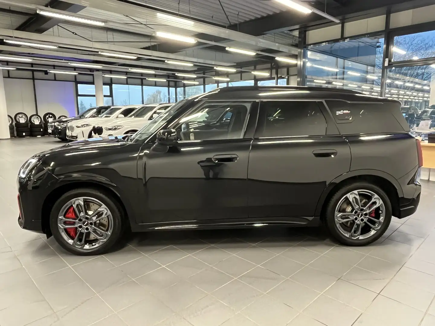 MINI John Cooper Works Countryman John Cooper Works Countryman ALL4 M Sport HUD Schwarz - 2