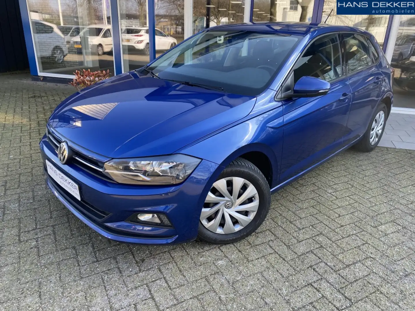 Volkswagen Polo 1.0 Modrá - 1