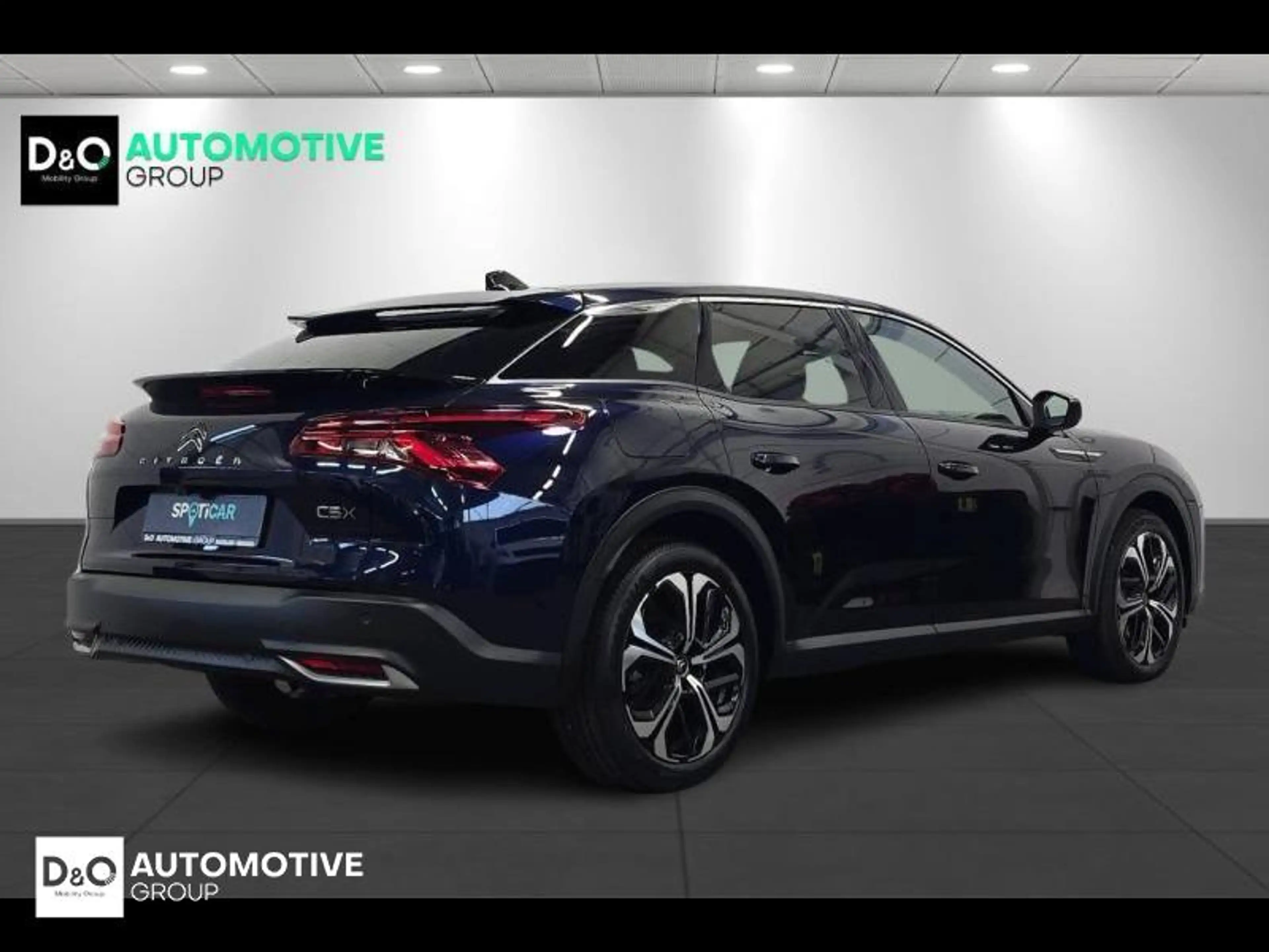 Citroen C5 X plus HYBRID camera gps — photo 3