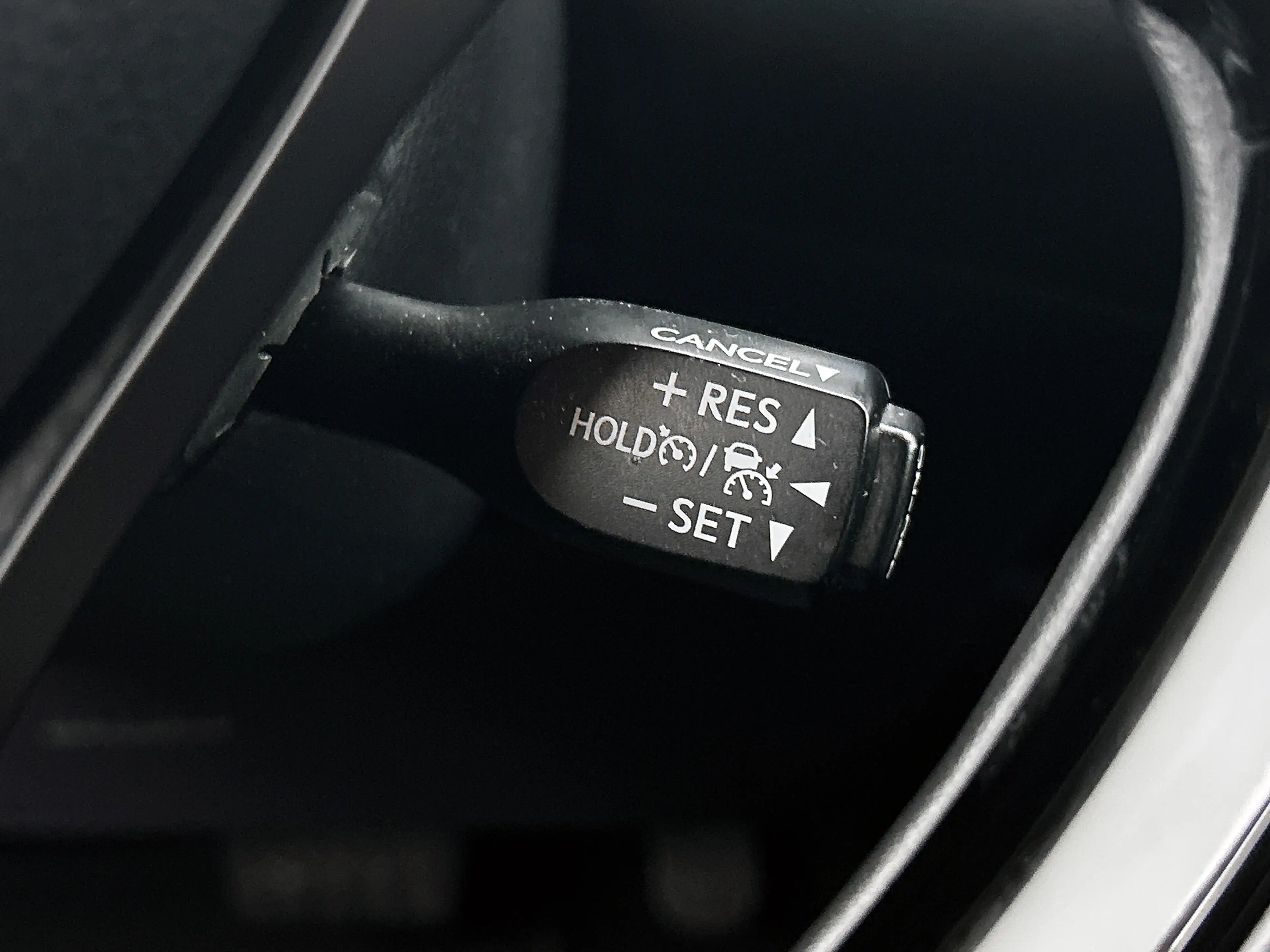 Toyota C-HR 2.0 Hybrid Dynamic — photo 14