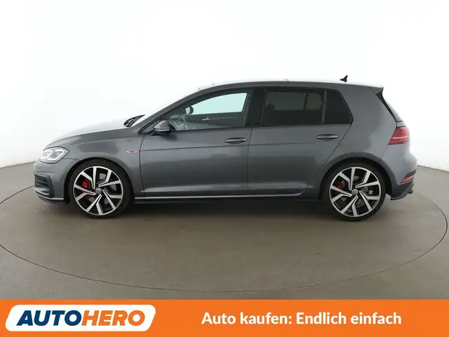 Volkswagen Golf view 3